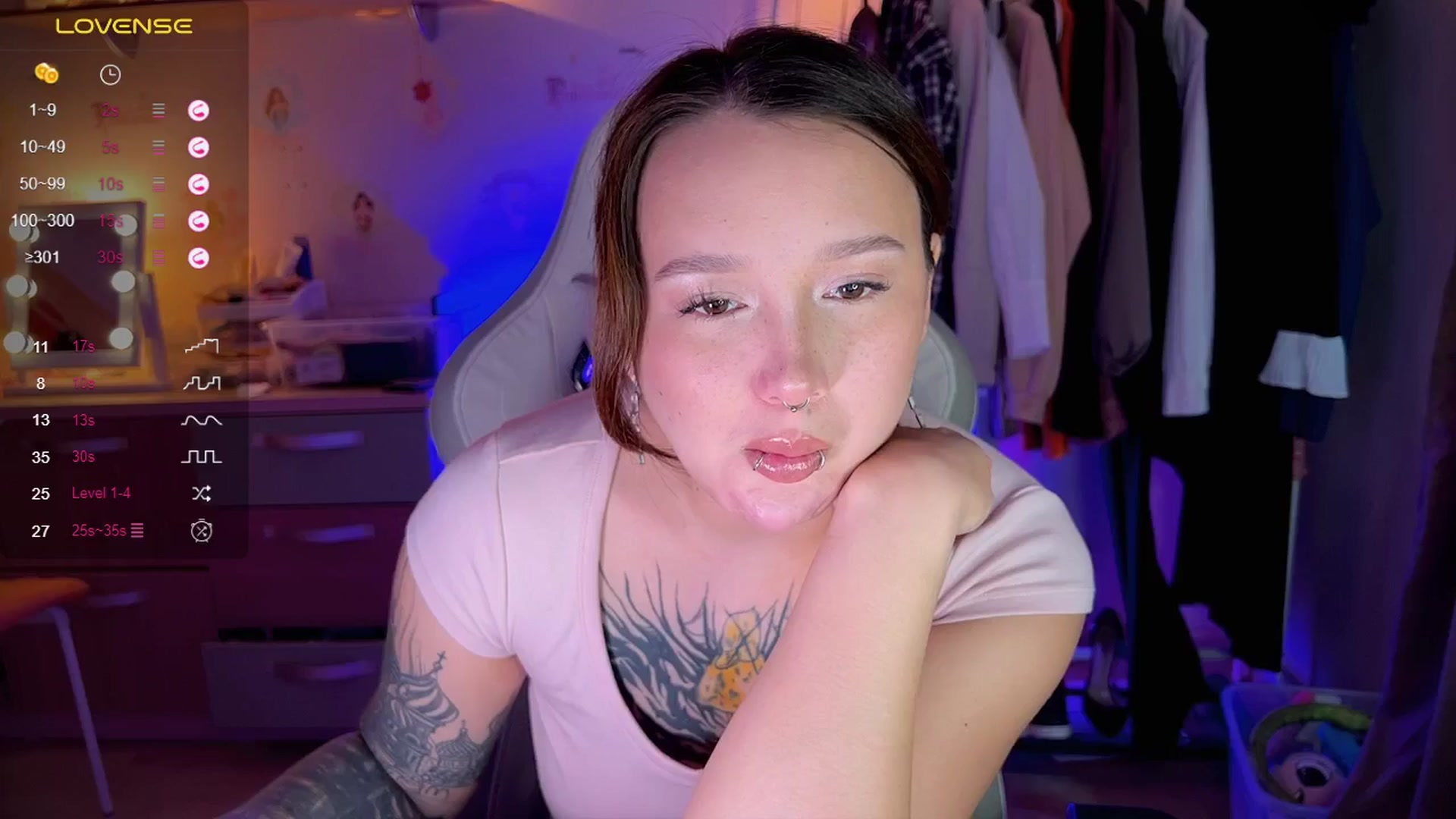 Gallery image thumbnail from Littlewetgirl's myfreecams stream on, 06/05/2025, 11:00 image 1 of 20