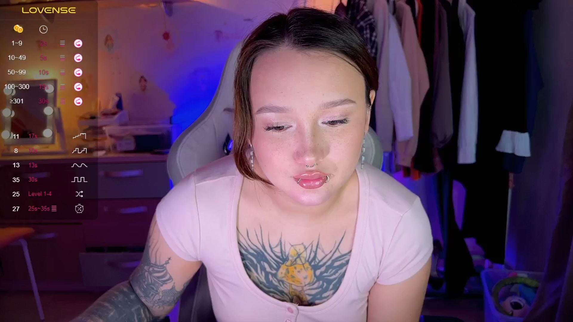 Gallery image thumbnail from Littlewetgirl's myfreecams stream on, 06/05/2025, 11:00 image 4 of 20