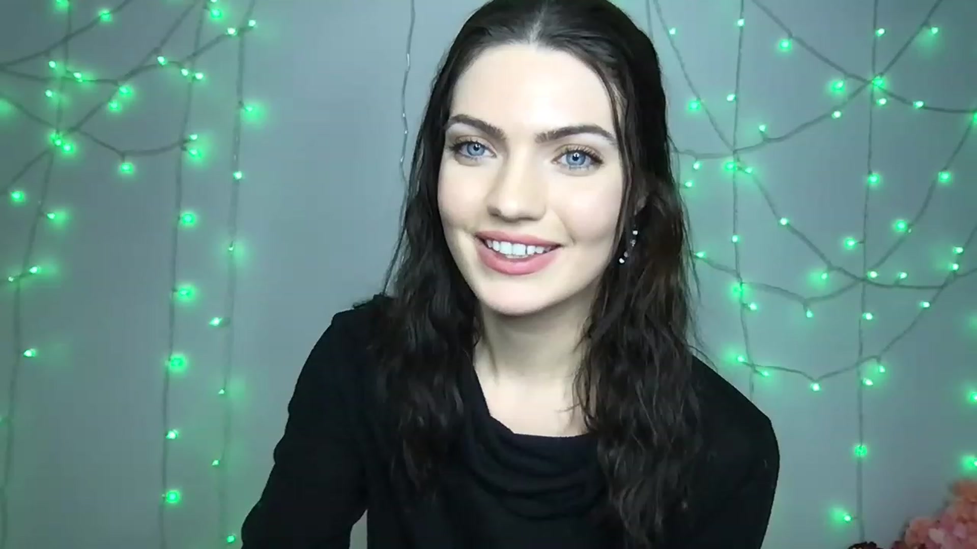 Gallery image thumbnail from LivGrey's myfreecams stream on, 11/29/2022, 06:11 image 16 of 20