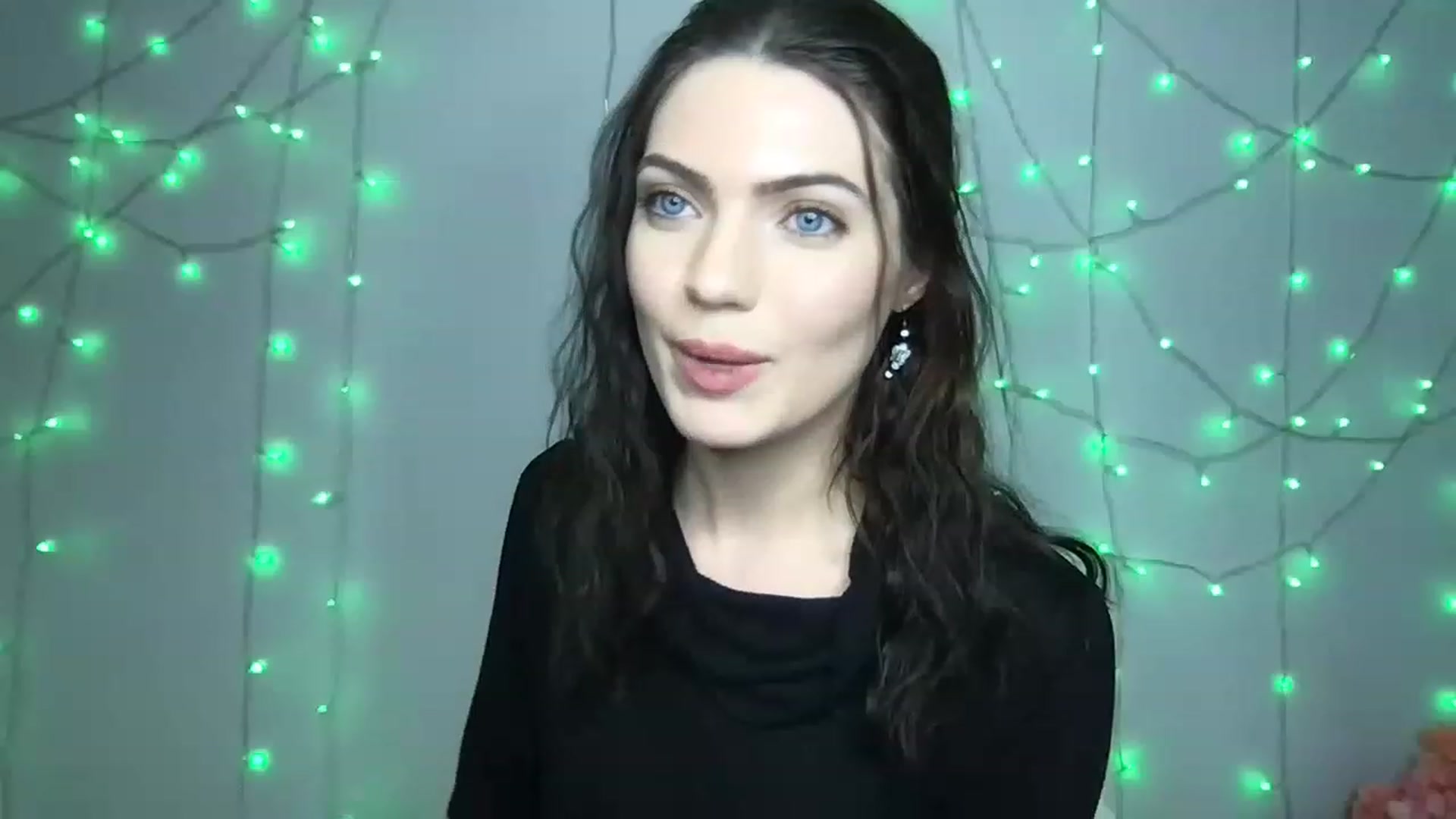 Gallery image thumbnail from LivGrey's myfreecams stream on, 11/29/2022, 06:11 image 15 of 20