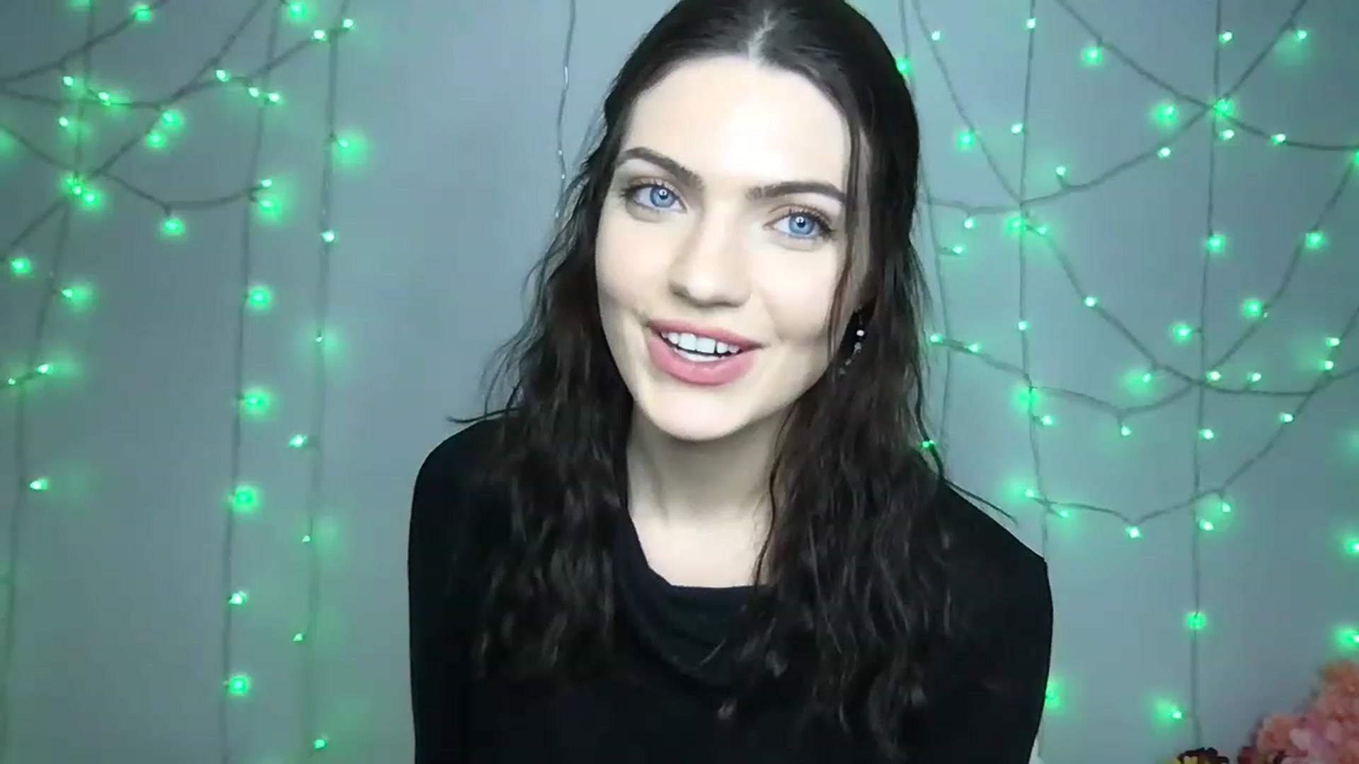Gallery image thumbnail from LivGrey's myfreecams stream on, 11/29/2022, 06:11 image 4 of 20