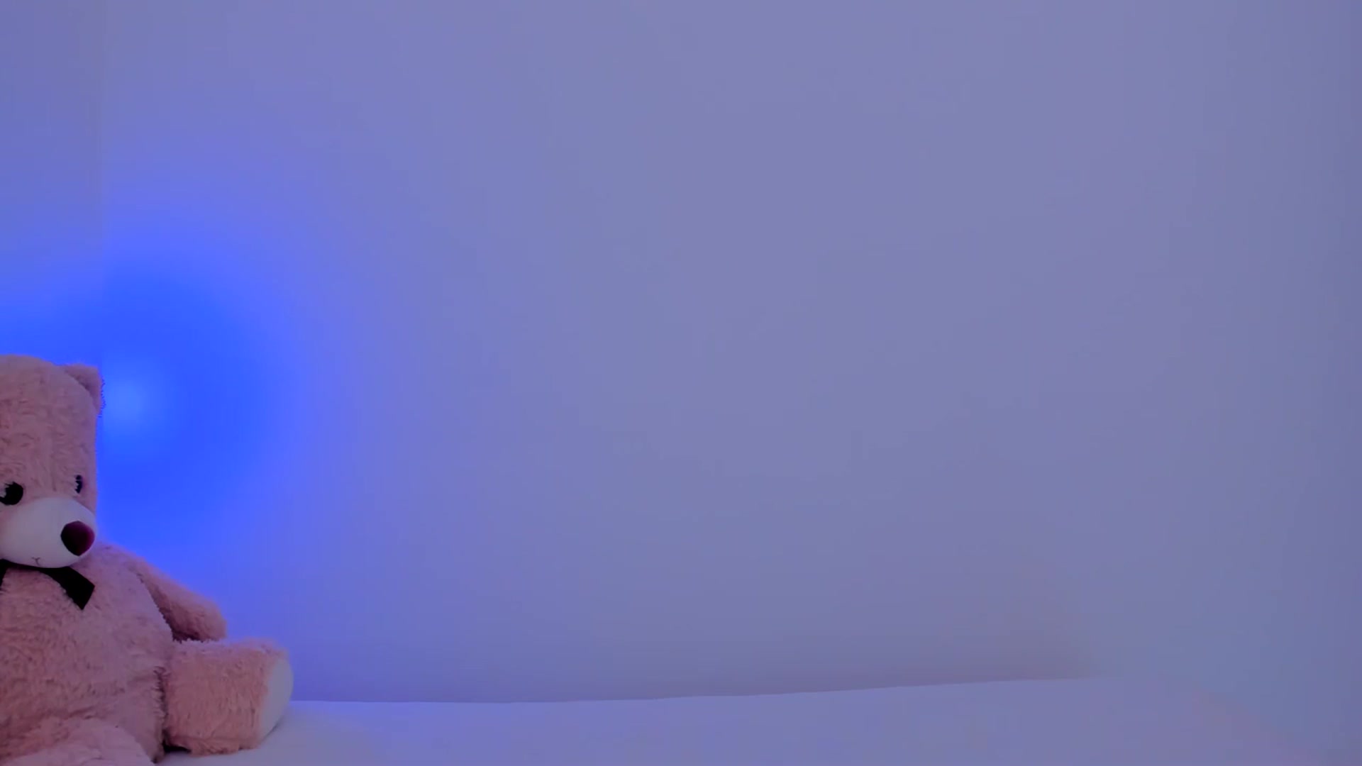 Gallery image thumbnail from LivM_'s myfreecams stream on, 11/15/2023, 09:39 image 8 of 20