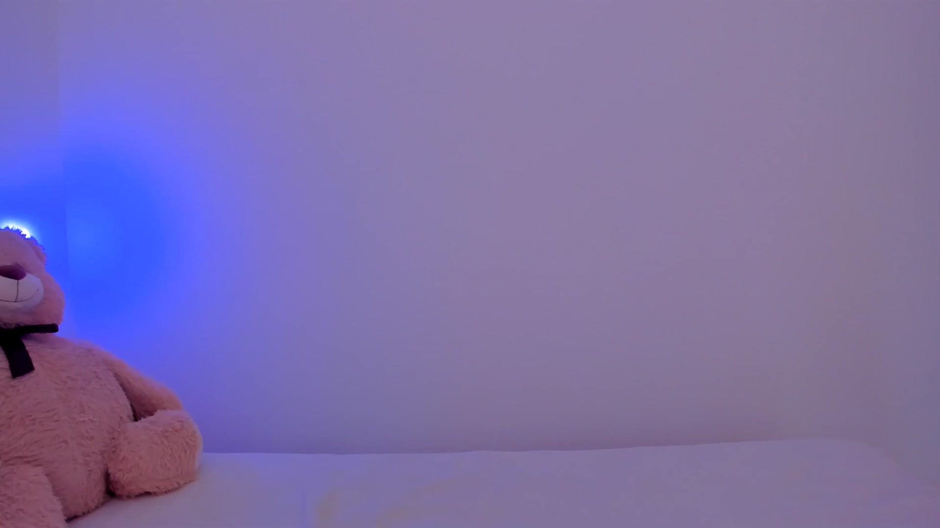 Gallery image thumbnail from LivM_'s myfreecams stream on, 11/28/2023, 09:07 image 16 of 20