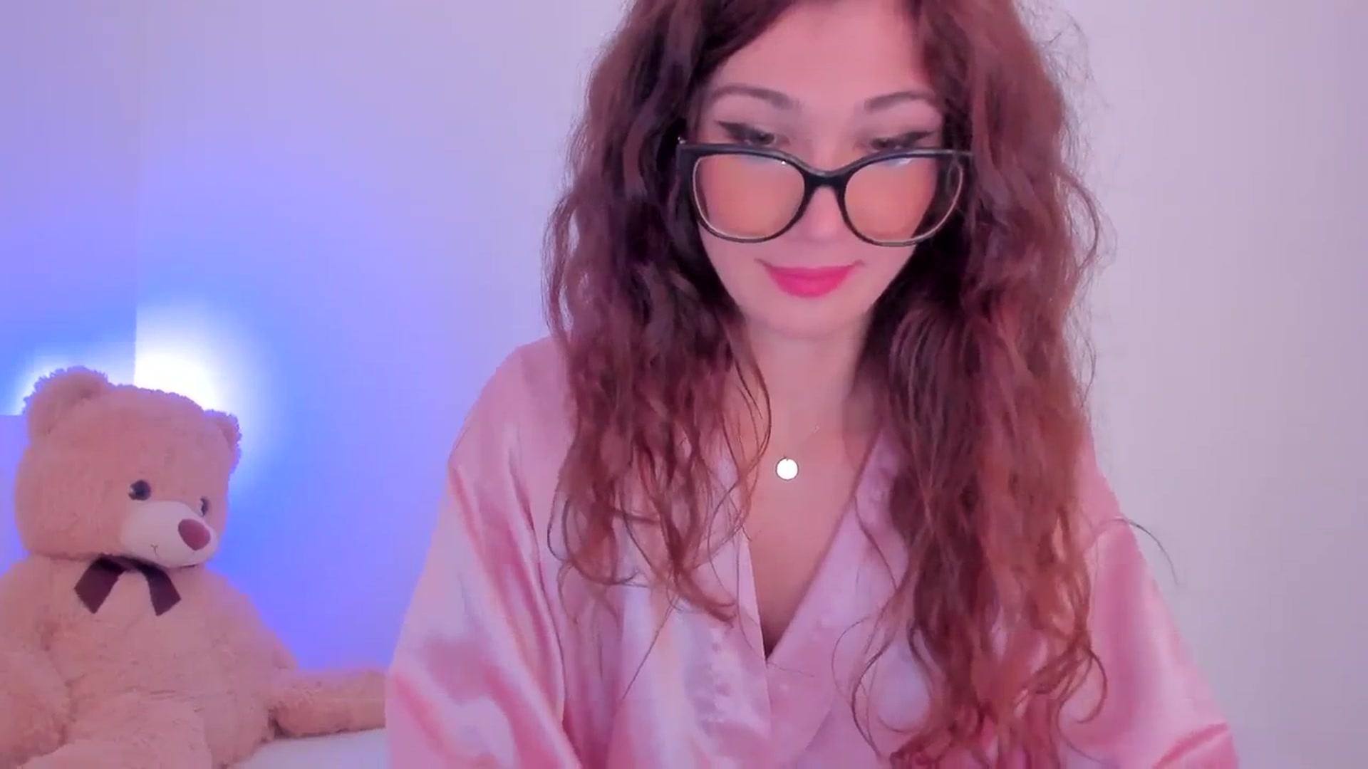 Gallery image thumbnail from LivM_'s myfreecams stream on, 11/30/2023, 09:14 image 18 of 20