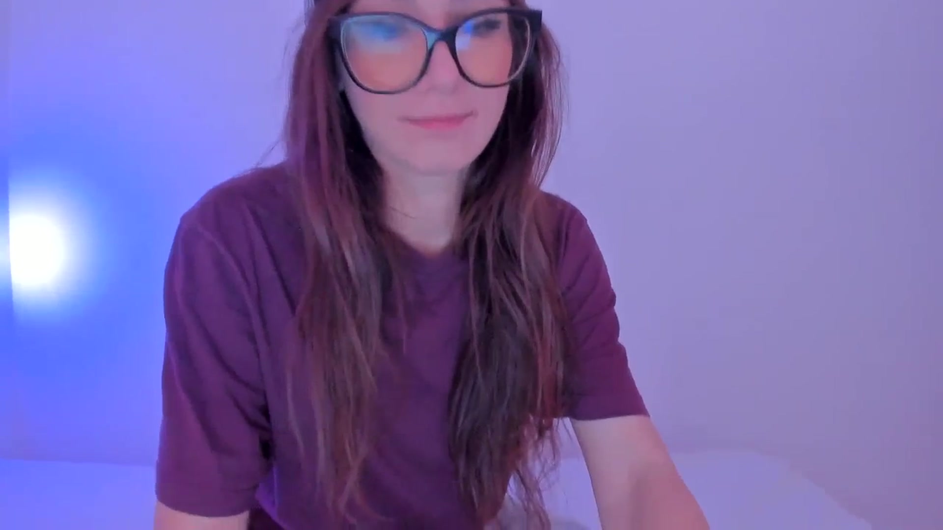 Gallery image thumbnail from LivM_'s myfreecams stream on, 12/08/2023, 09:15 image 2 of 20