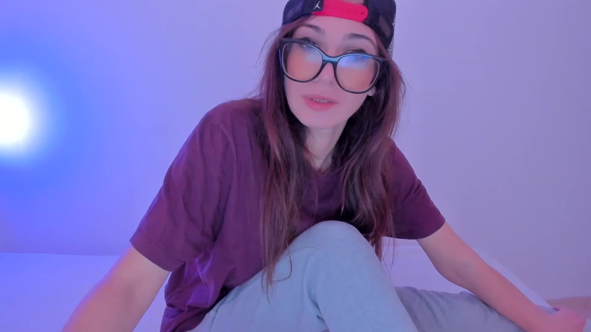 Gallery image thumbnail from LivM_'s myfreecams stream on, 12/08/2023, 09:15 image 3 of 20