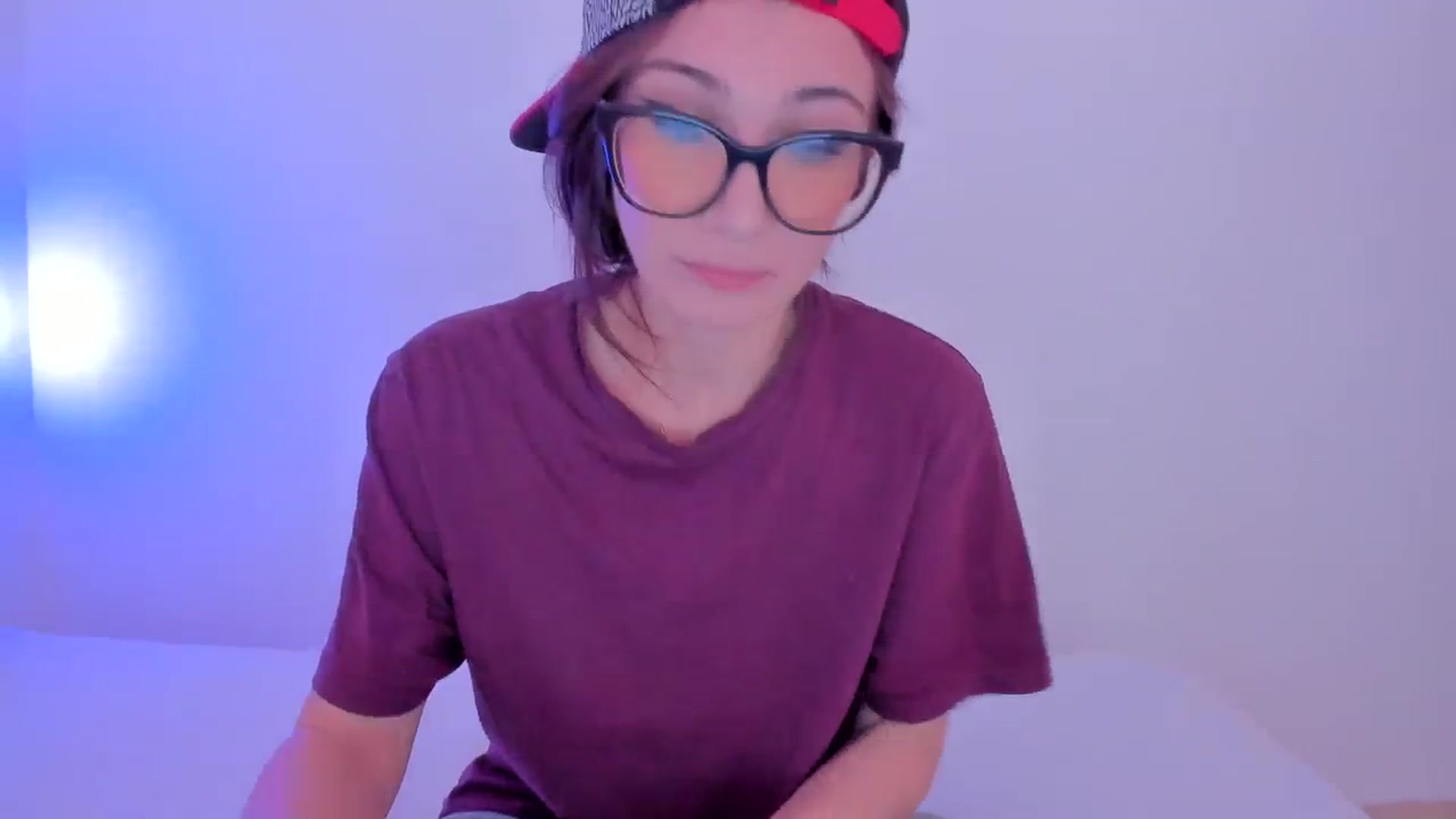 Gallery image thumbnail from LivM_'s myfreecams stream on, 12/08/2023, 09:15 image 9 of 20
