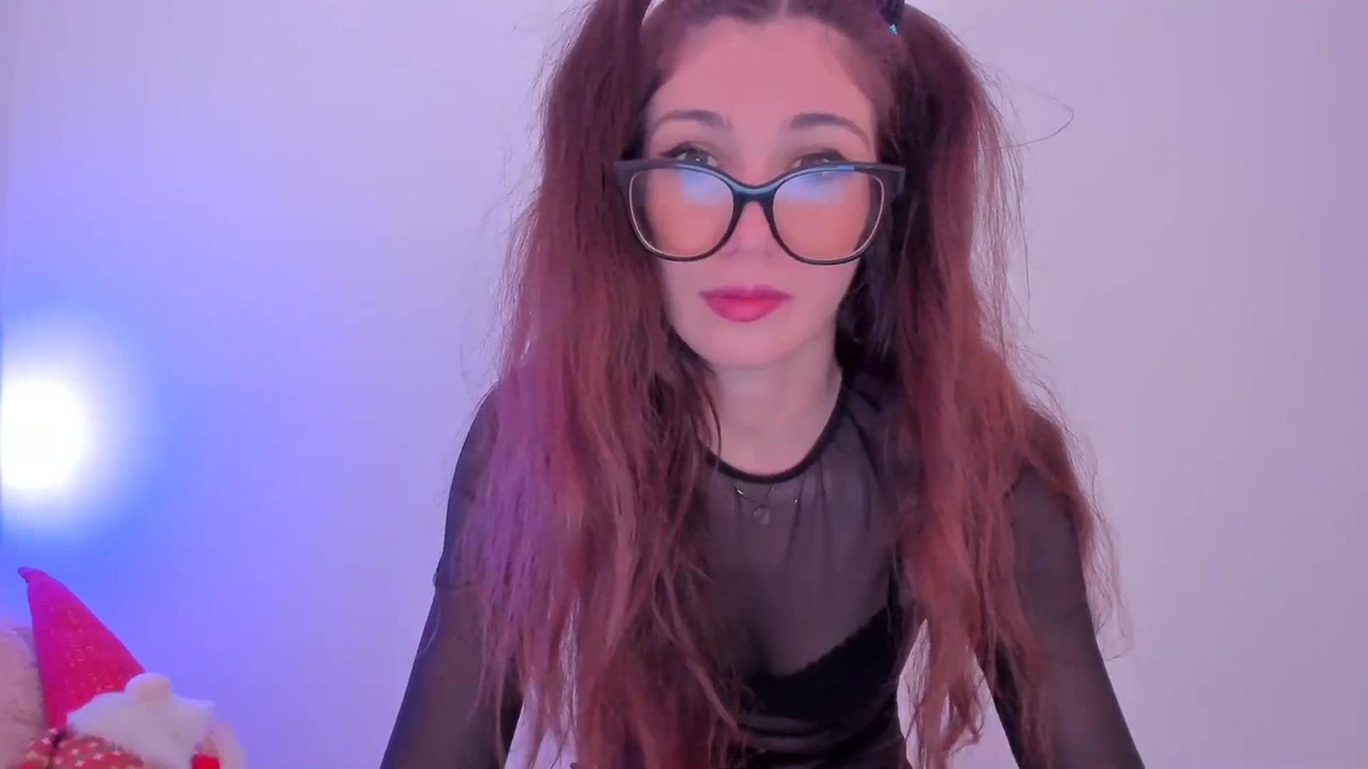 Gallery image thumbnail from LivM_'s myfreecams stream on, 12/13/2023, 09:16 image 14 of 20
