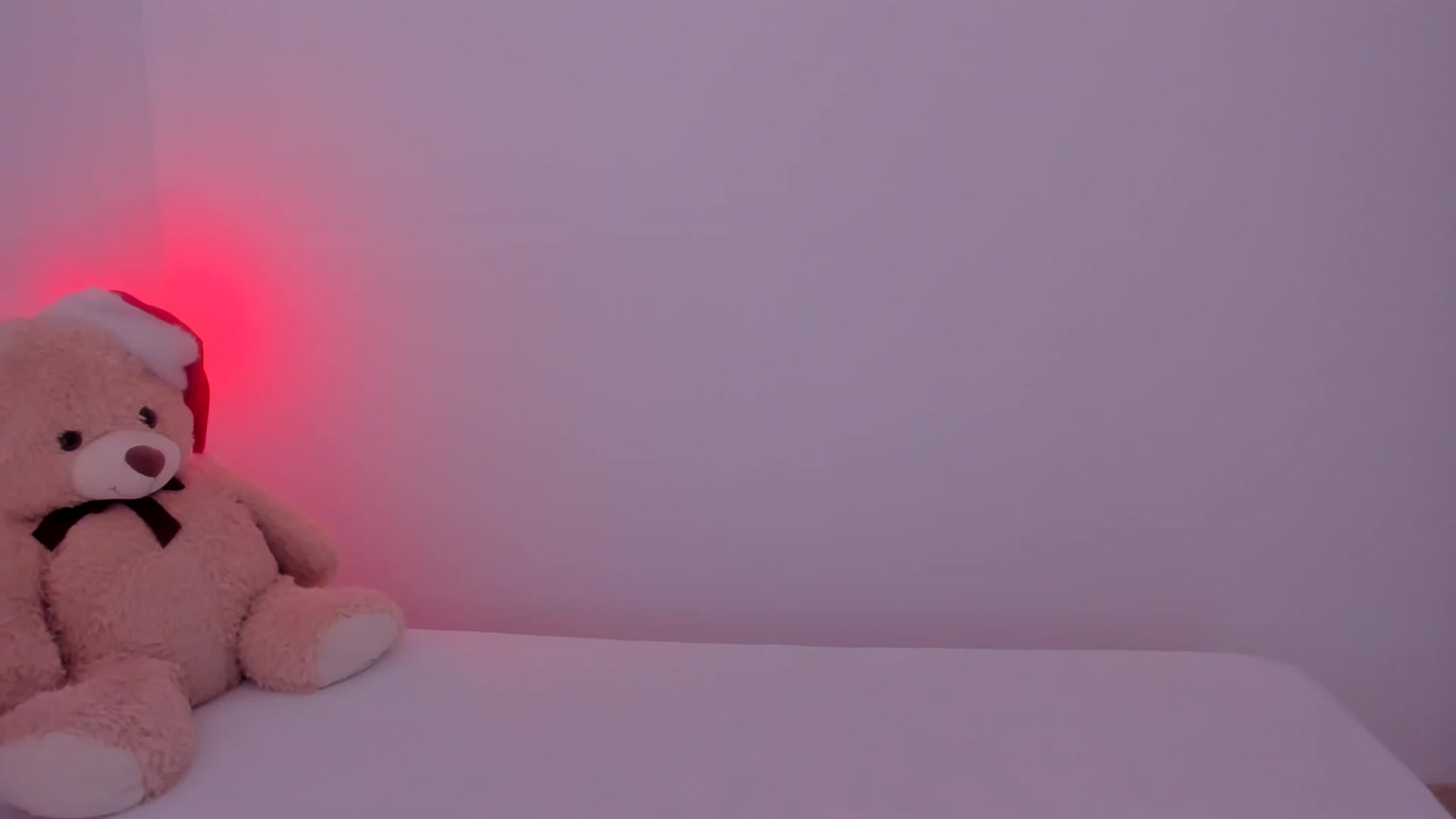 Gallery image thumbnail from LivM_'s myfreecams stream on, 12/26/2023, 08:20 image 7 of 20