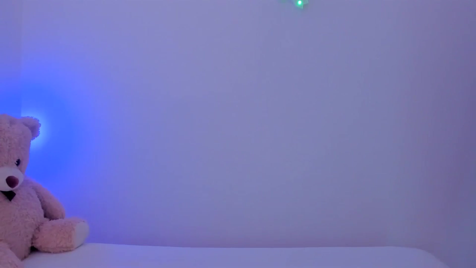 Gallery image thumbnail from LivM_'s myfreecams stream on, 12/27/2023, 08:57 image 10 of 20