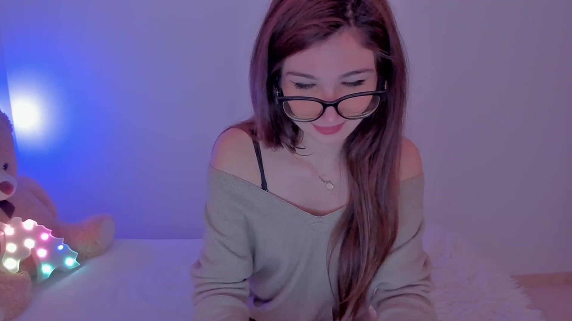 Gallery image thumbnail from LivM_'s myfreecams stream on, 01/17/2024, 08:38 image 5 of 20