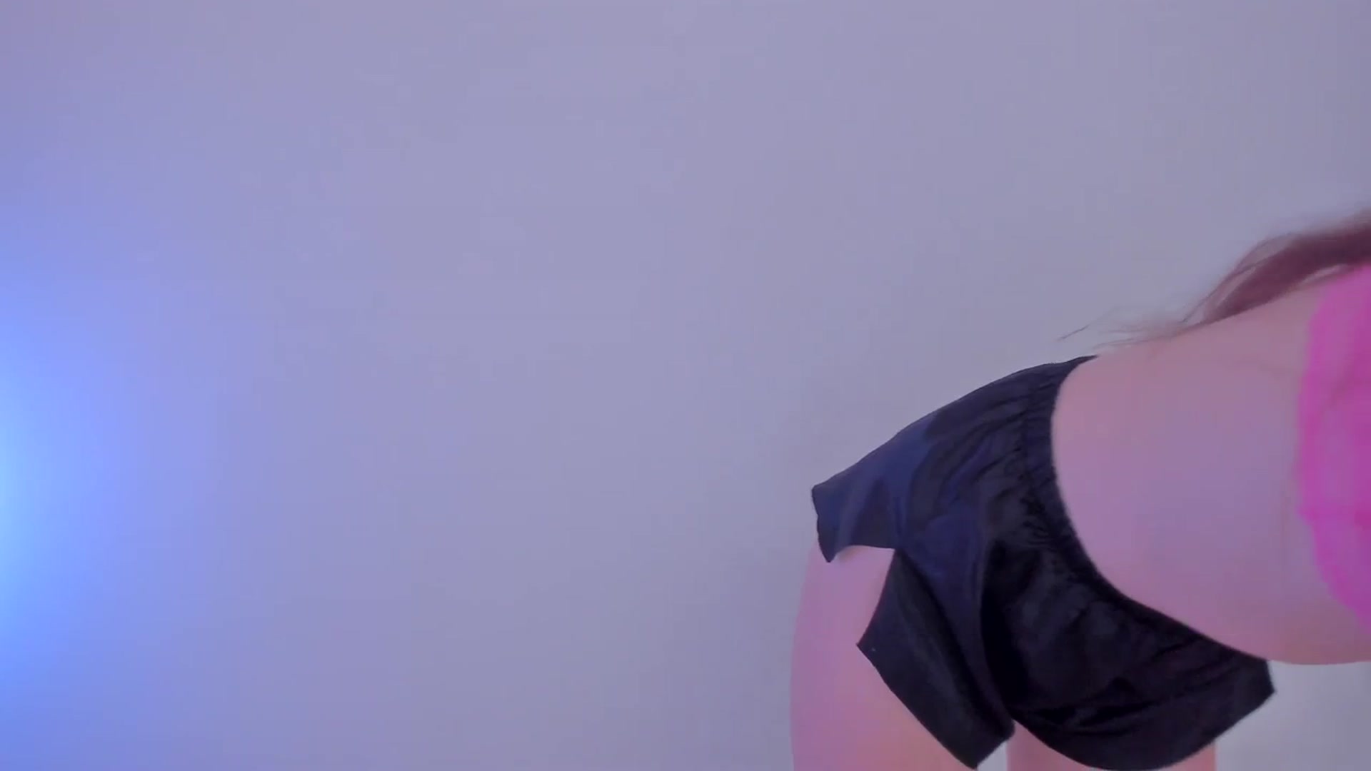 Gallery image thumbnail from LivM_'s myfreecams stream on, 01/24/2024, 09:04 image 12 of 20