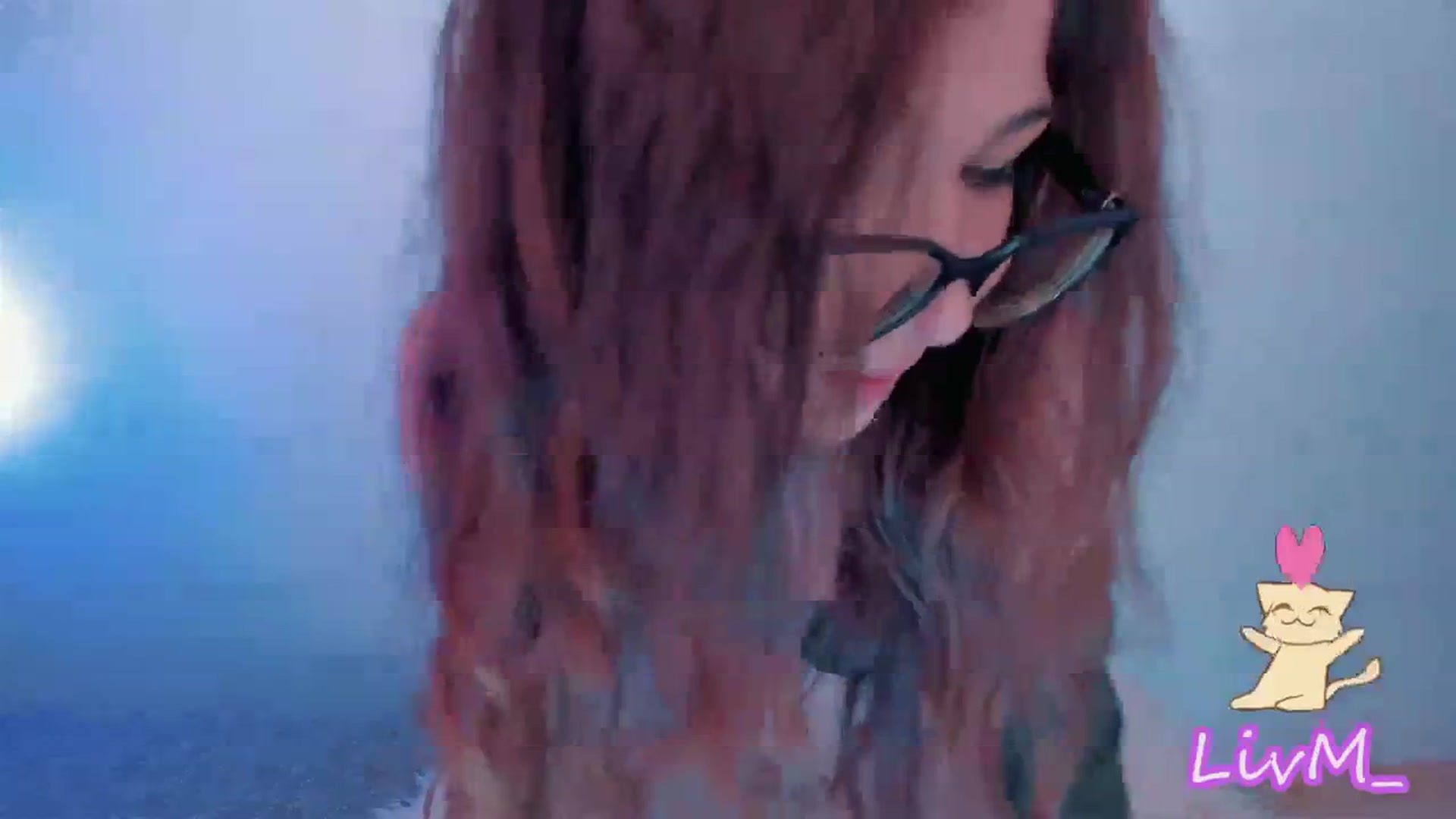 Gallery image thumbnail from LivM_'s myfreecams stream on, 02/18/2024, 09:33 image 10 of 20