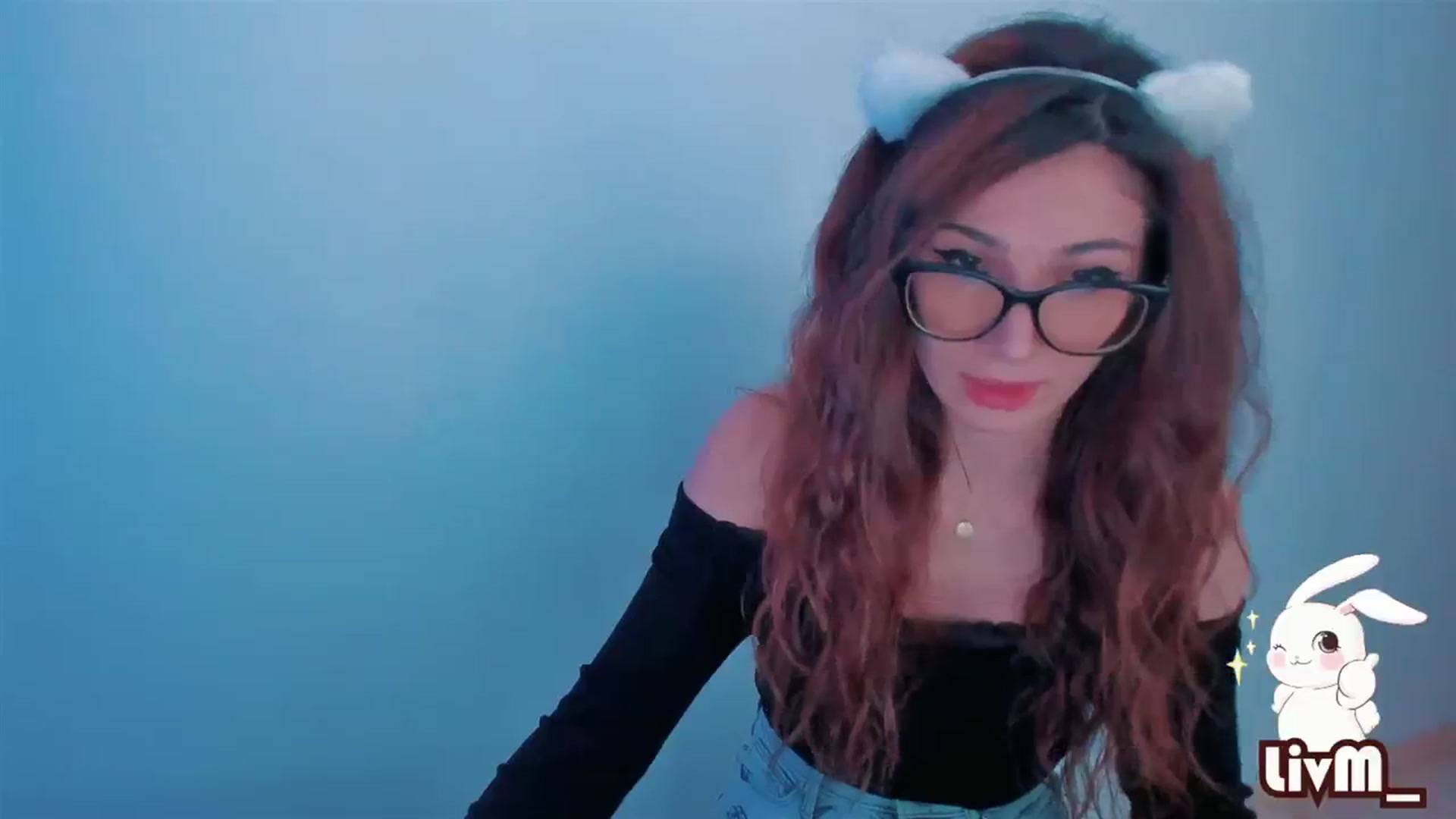Gallery image thumbnail from LivM_'s myfreecams stream on, 03/11/2024, 08:36 image 9 of 20
