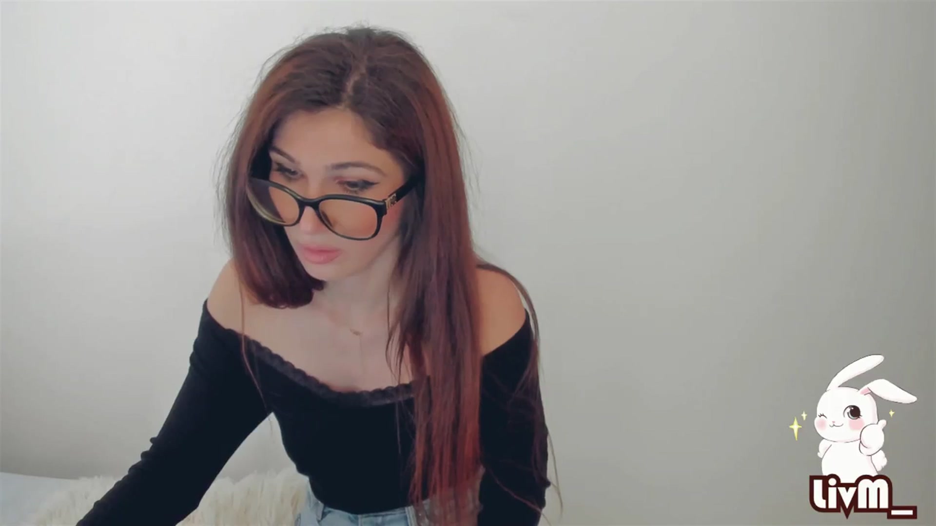 Gallery image thumbnail from LivM_'s myfreecams stream on, 03/24/2024, 09:03 image 12 of 20