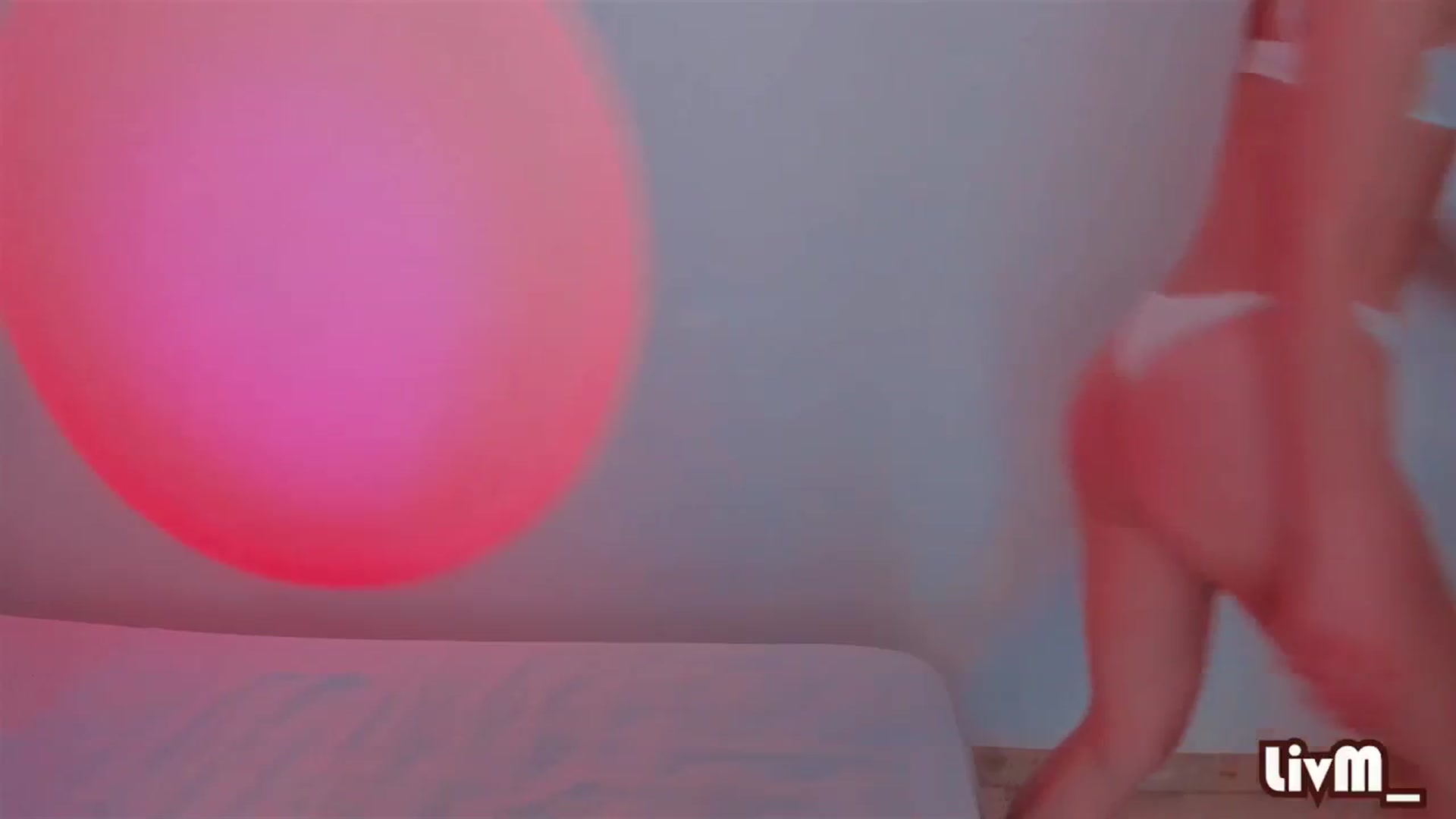 Gallery image thumbnail from LivM_'s myfreecams stream on, 04/10/2024, 08:09 image 7 of 20