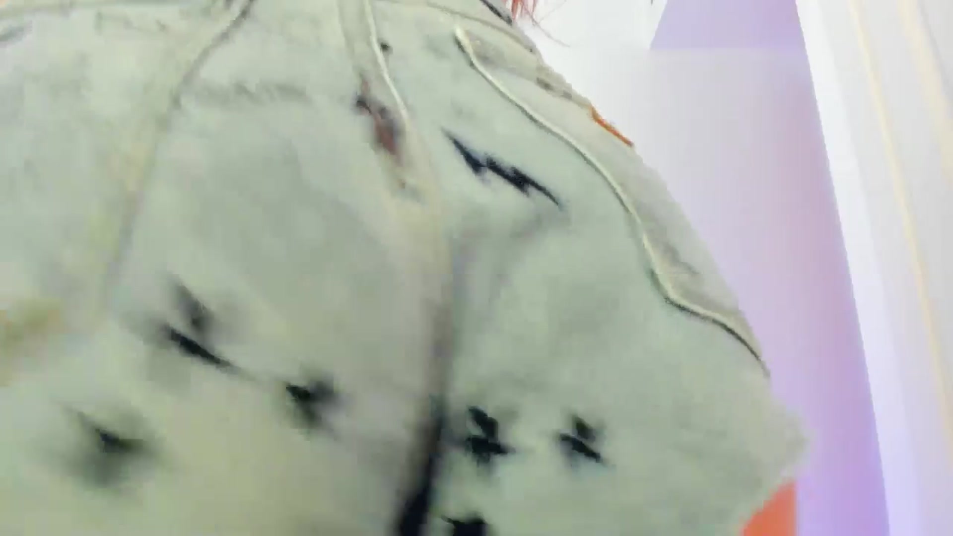 Gallery image thumbnail from LivM_'s myfreecams stream on, 04/27/2024, 08:00 image 15 of 20