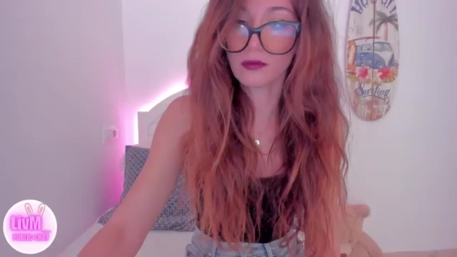Gallery image thumbnail from LivM_'s myfreecams stream on, 09/23/2024, 08:06 image 11 of 20