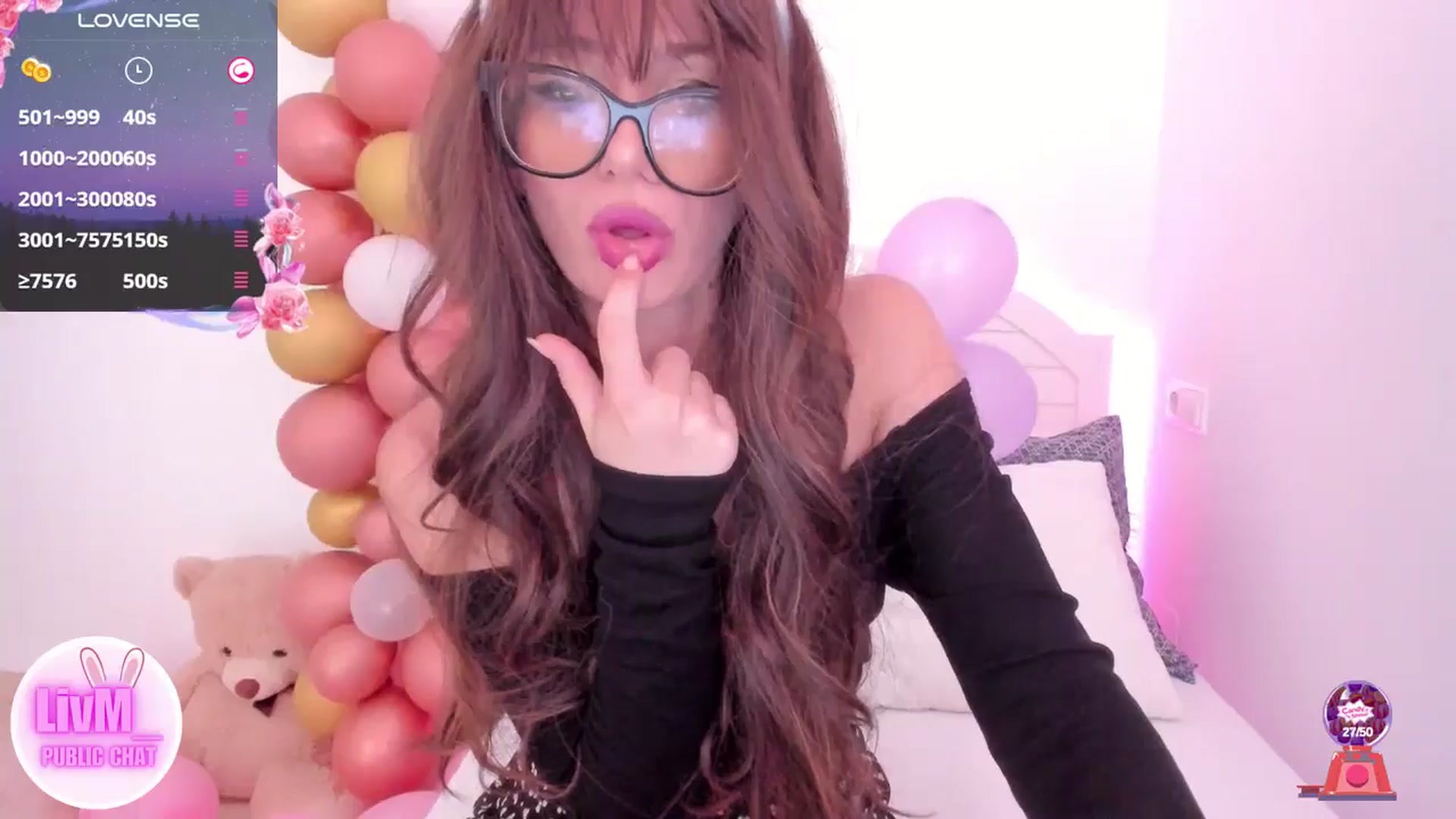 Gallery image thumbnail from LivM_'s myfreecams stream on, 10/05/2024, 08:14 image 17 of 20