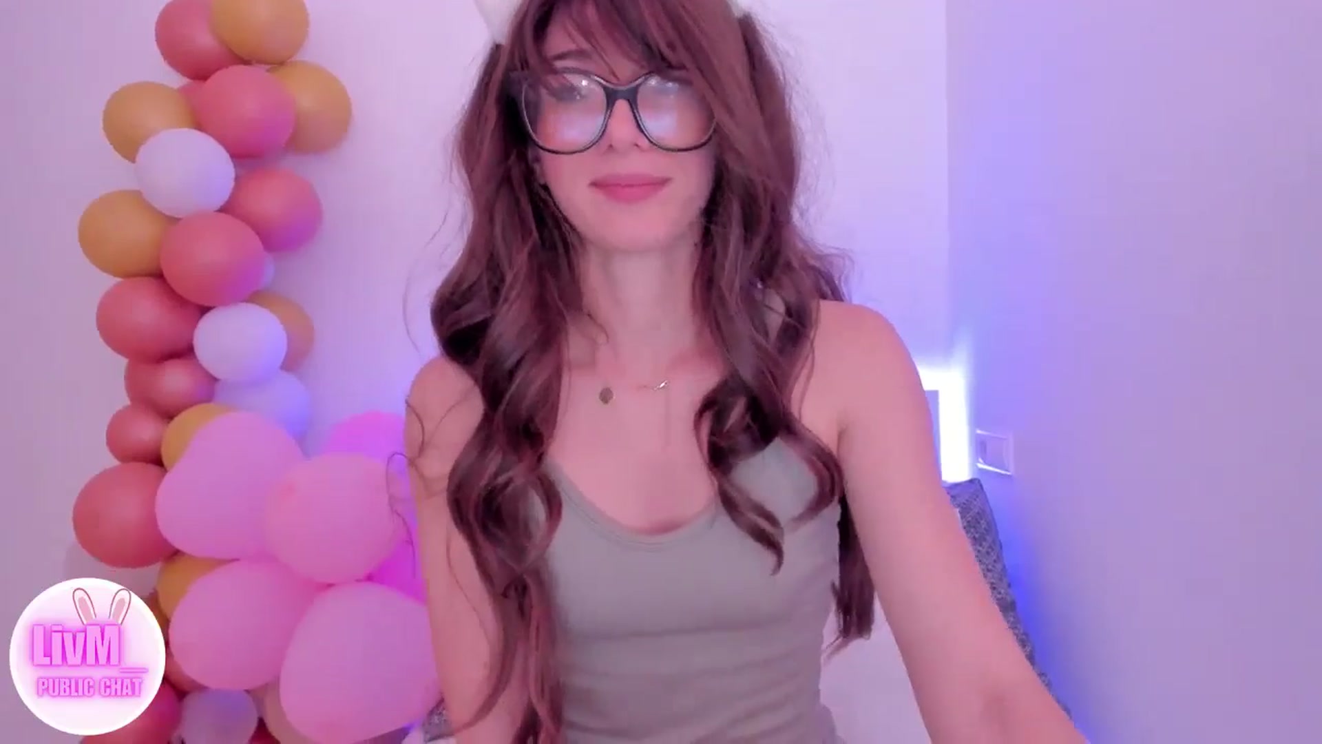 Gallery image thumbnail from LivM_'s myfreecams stream on, 10/15/2024, 08:06 image 9 of 20