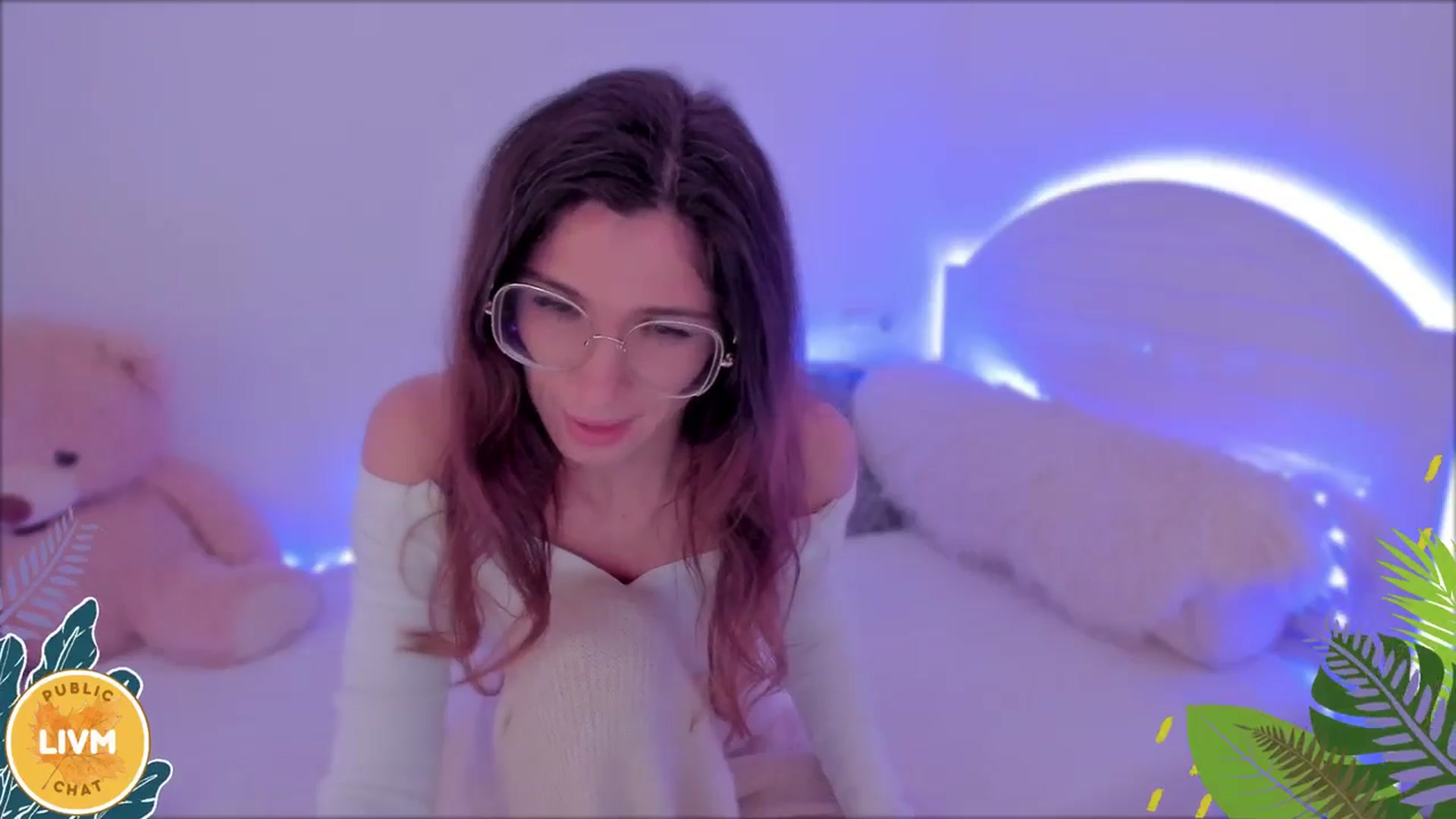 Gallery image thumbnail from LivM_'s myfreecams stream on, 11/30/2024, 08:56 image 11 of 20