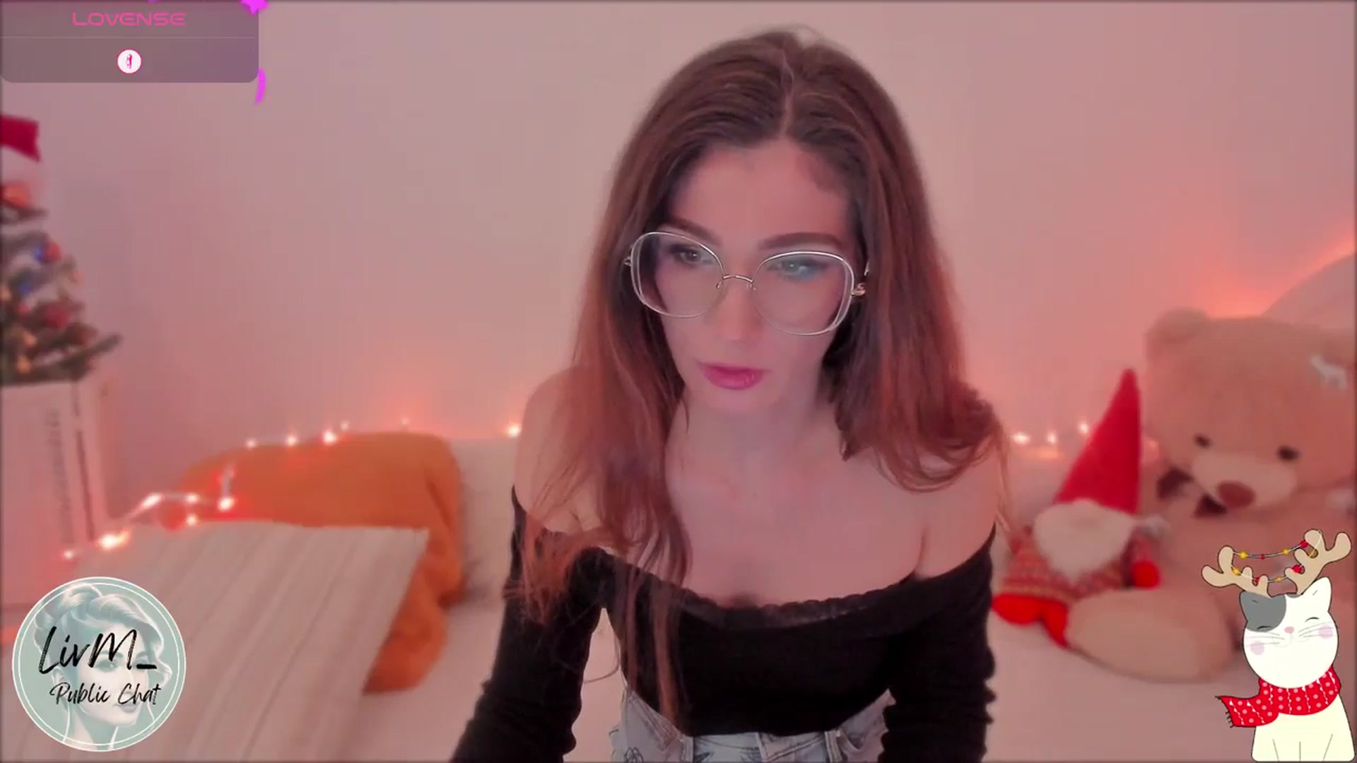 Gallery image thumbnail from LivM_'s myfreecams stream on, 12/11/2024, 09:27 image 14 of 20