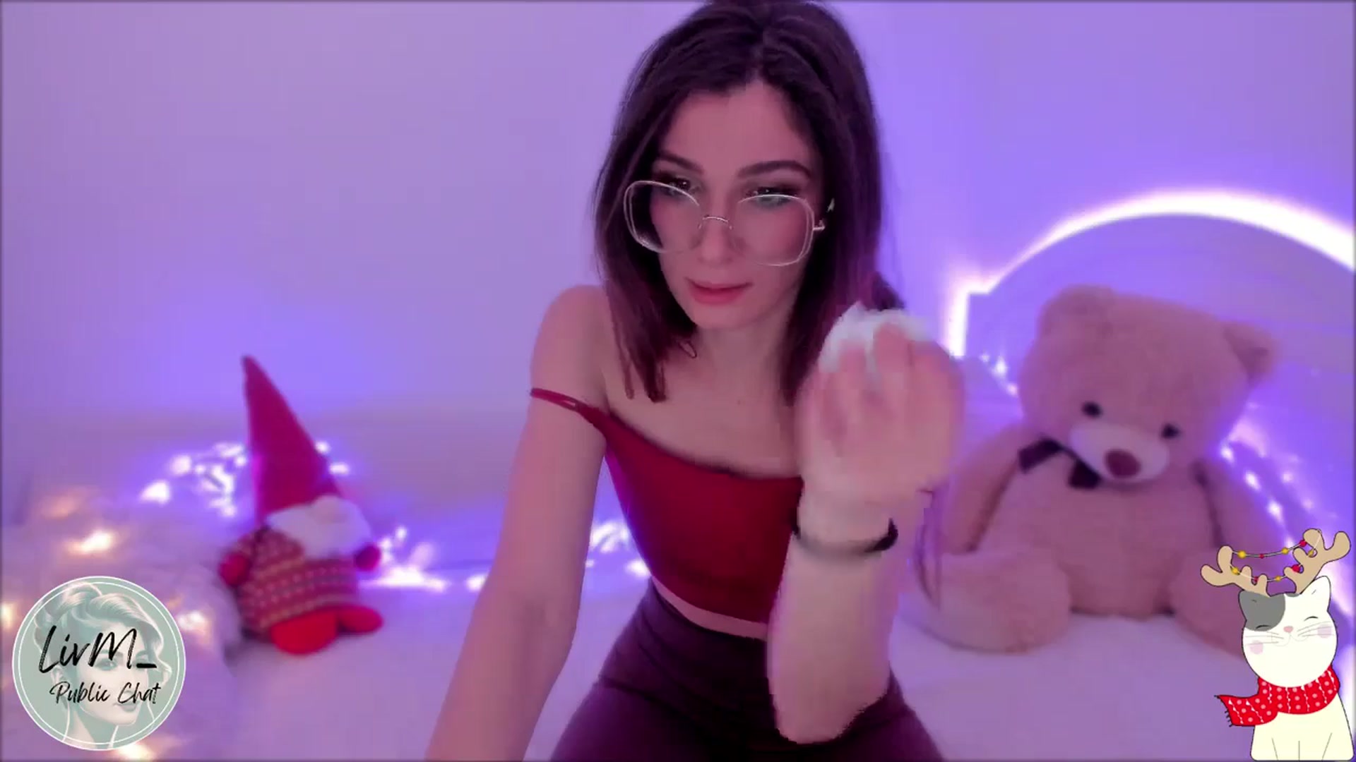 Gallery image thumbnail from LivM_'s myfreecams stream on, 12/15/2024, 08:21 image 7 of 20
