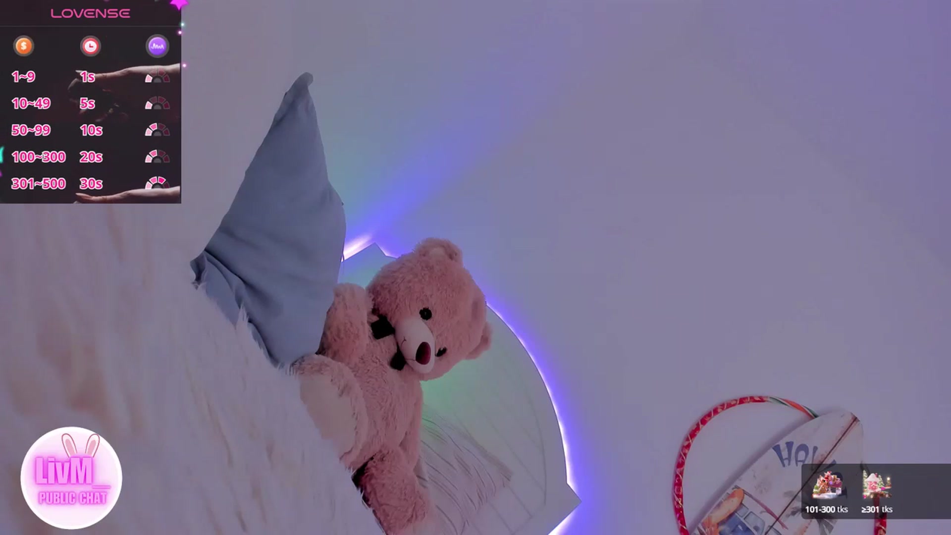 Gallery image thumbnail from LivM_'s myfreecams stream on, 01/02/2025, 09:31 image 15 of 20