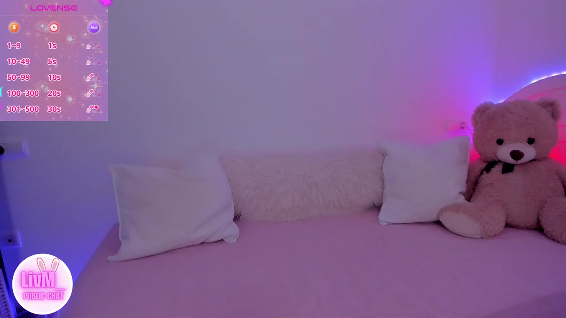 Gallery image thumbnail from LivM_'s myfreecams stream on, 01/11/2025, 08:46 image 13 of 20
