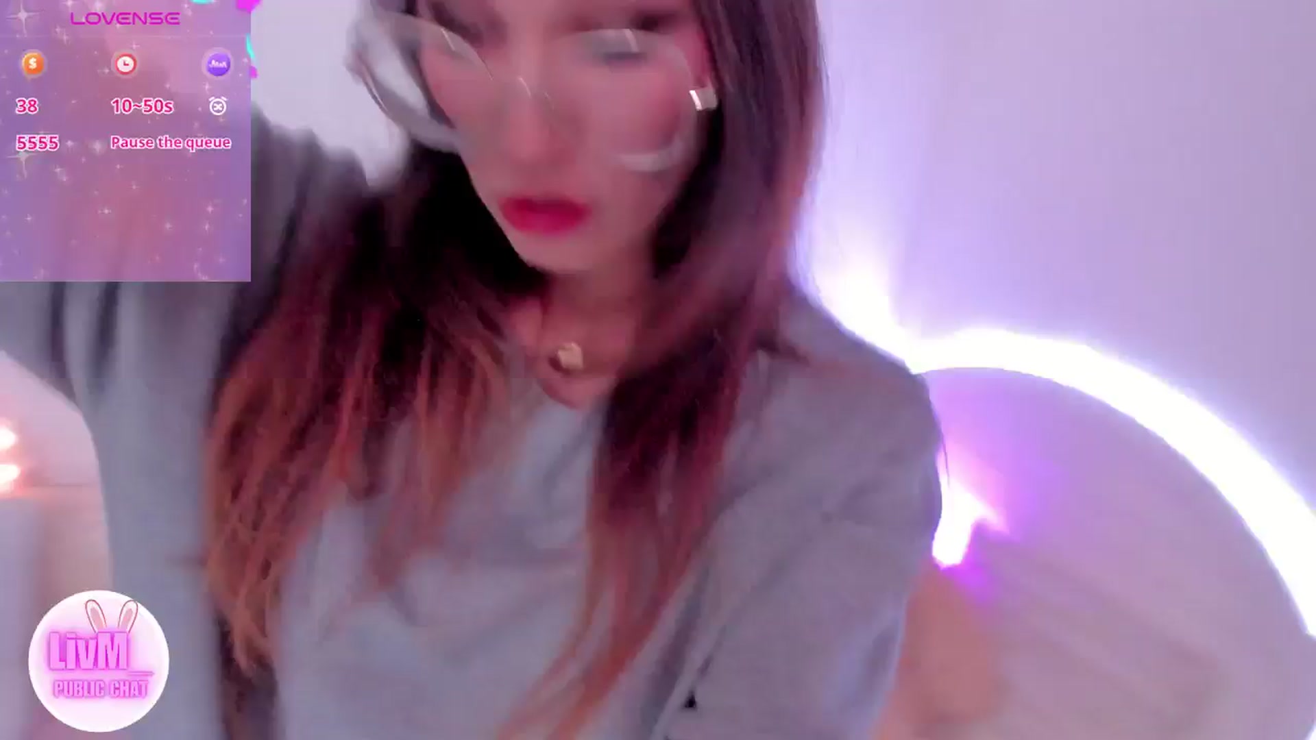 Gallery image thumbnail from LivM_'s myfreecams stream on, 01/17/2025, 09:27 image 8 of 20