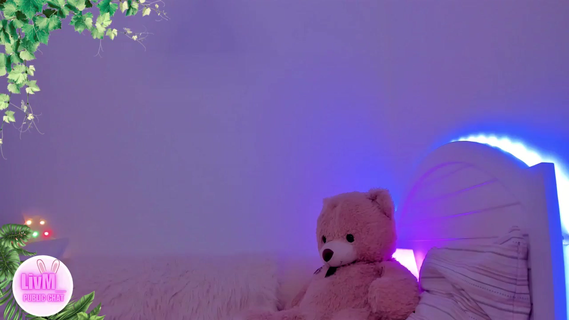 Gallery image thumbnail from LivM_'s myfreecams stream on, 01/22/2025, 09:11 image 5 of 20