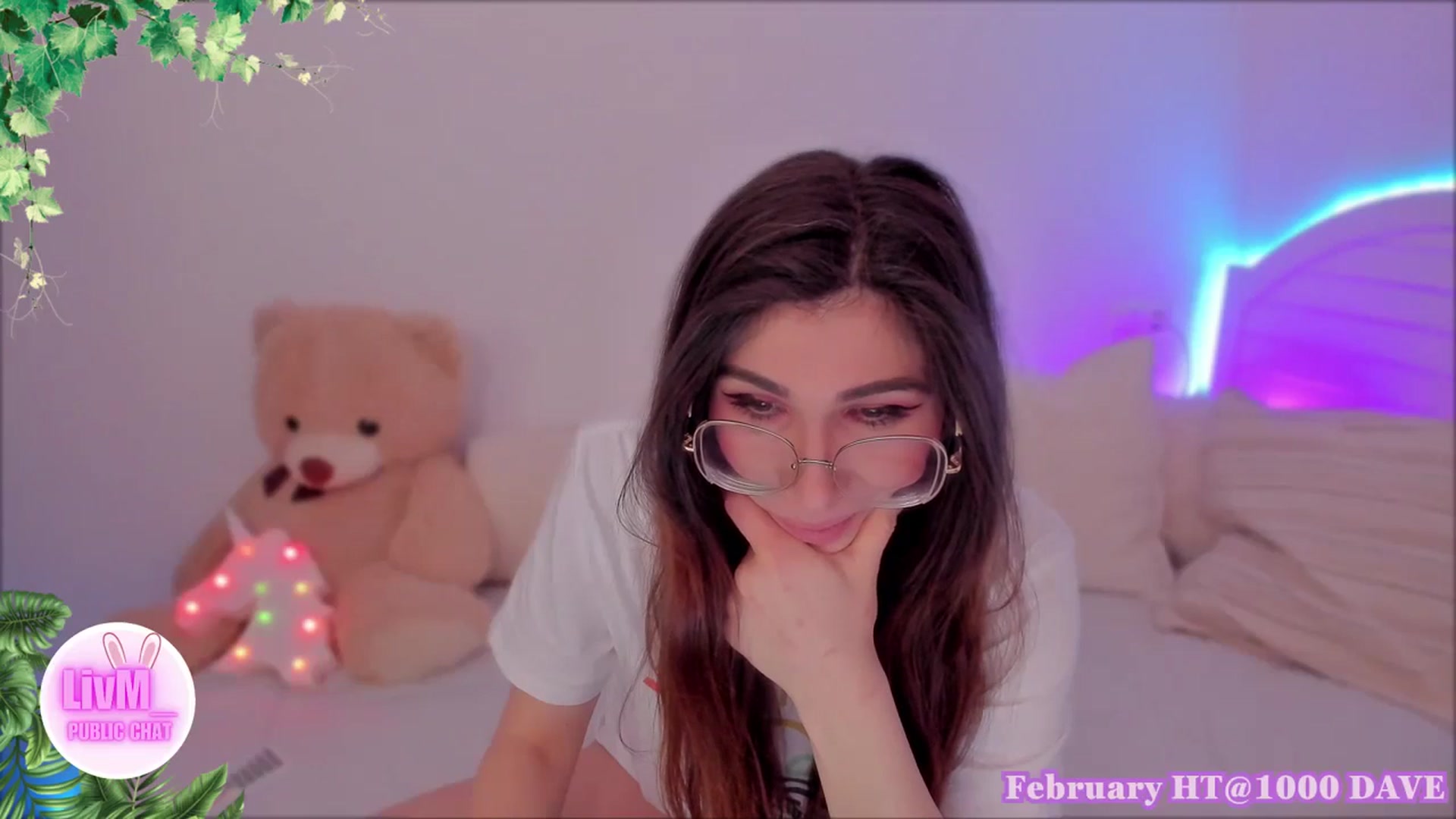 Gallery image thumbnail from LivM_'s myfreecams stream on, 02/05/2025, 09:08 image 20 of 20