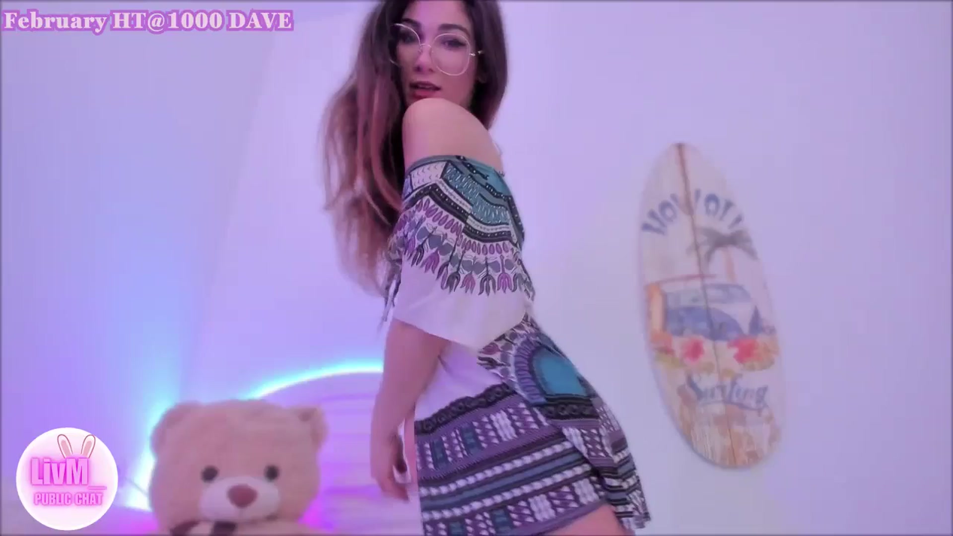 Gallery image thumbnail from LivM_'s myfreecams stream on, 02/09/2025, 08:32 image 19 of 20