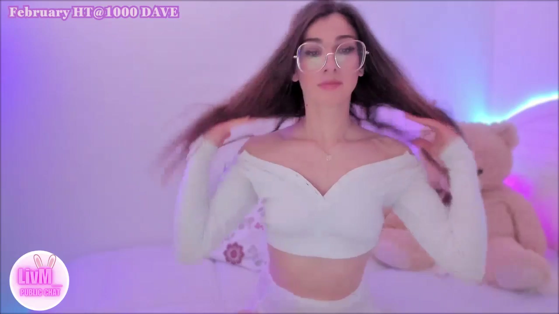 Gallery image thumbnail from LivM_'s myfreecams stream on, 02/16/2025, 09:32 image 7 of 20