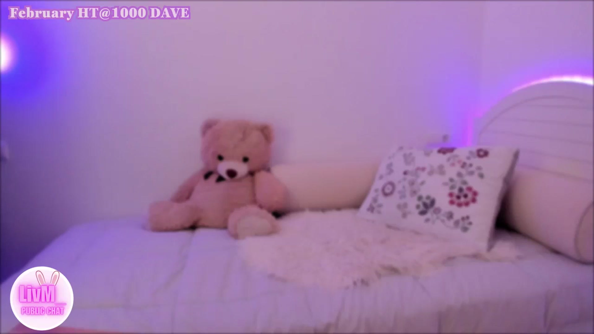 Gallery image thumbnail from LivM_'s myfreecams stream on, 02/18/2025, 09:23 image 7 of 20