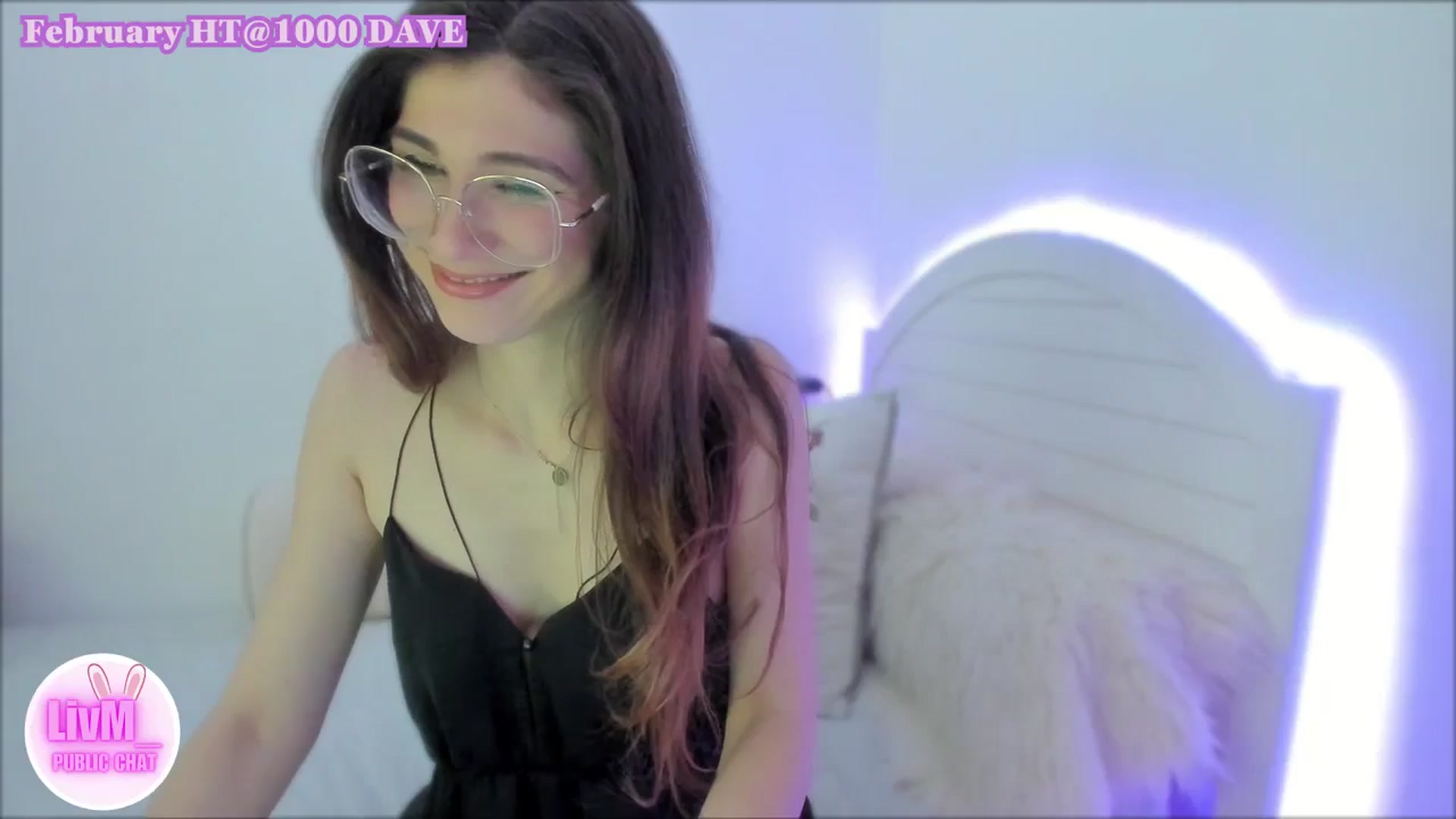 Gallery image thumbnail from LivM_'s myfreecams stream on, 02/25/2025, 09:45 image 5 of 20