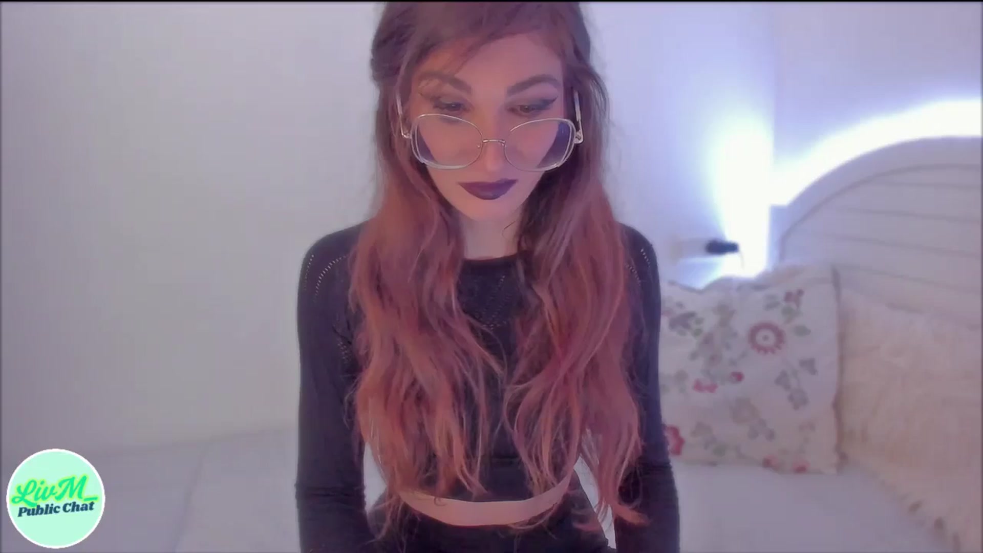Gallery image thumbnail from LivM_'s myfreecams stream on, 03/09/2025, 11:00 image 7 of 20