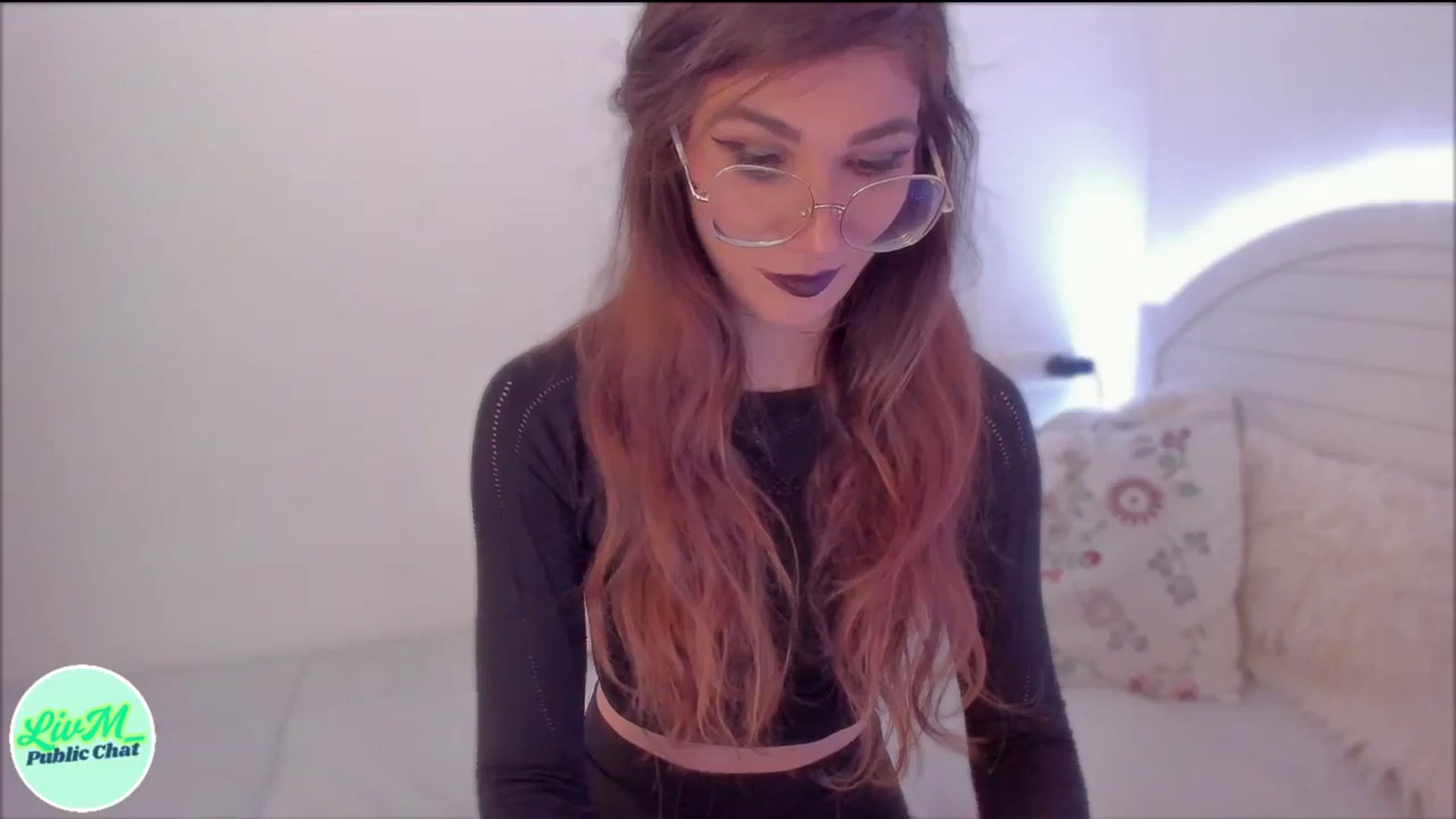 Gallery image thumbnail from LivM_'s myfreecams stream on, 03/09/2025, 11:00 image 8 of 20