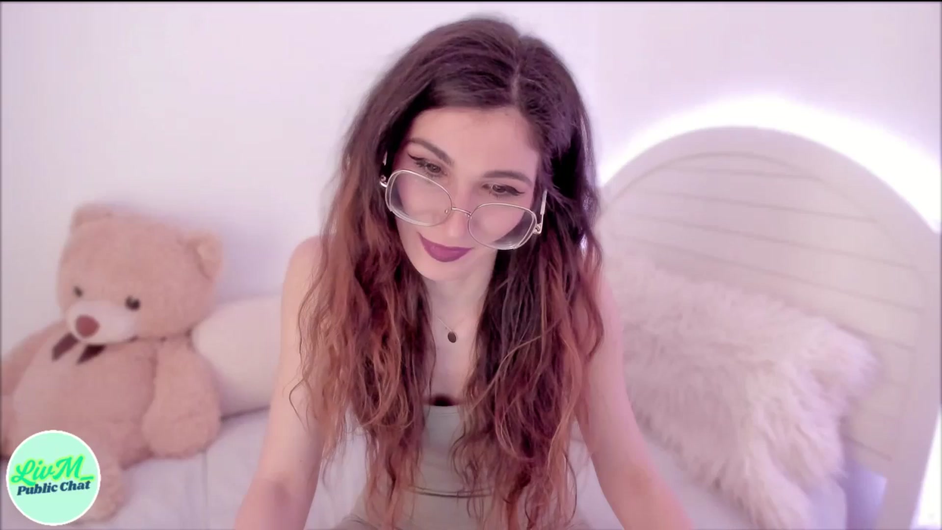 Gallery image thumbnail from LivM_'s myfreecams stream on, 03/11/2025, 10:05 image 5 of 20