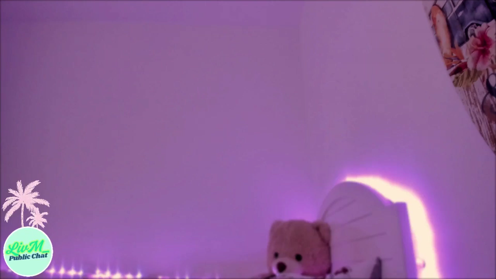 Gallery image thumbnail from LivM_'s myfreecams stream on, 03/28/2025, 09:00 image 6 of 20
