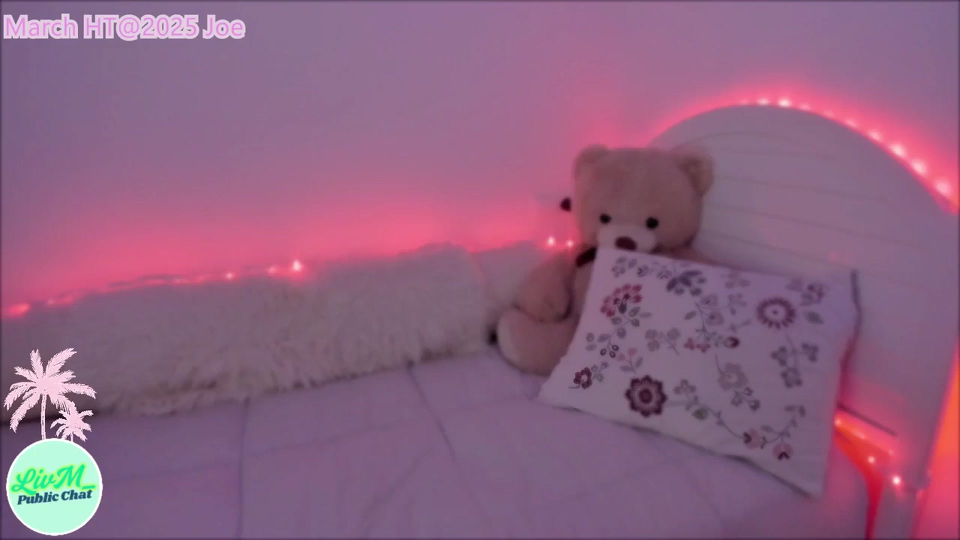 Gallery image thumbnail from LivM_'s myfreecams stream on, 03/31/2025, 08:57 image 16 of 20