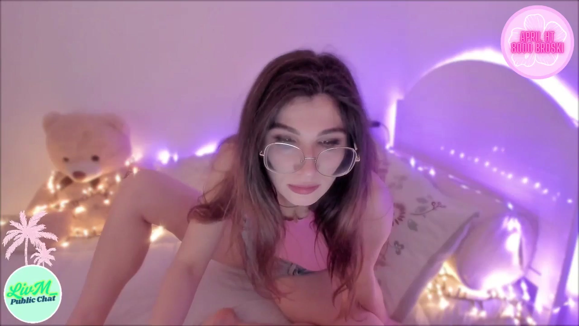 Gallery image thumbnail from LivM_'s myfreecams stream on, 04/04/2025, 07:40 image 2 of 20