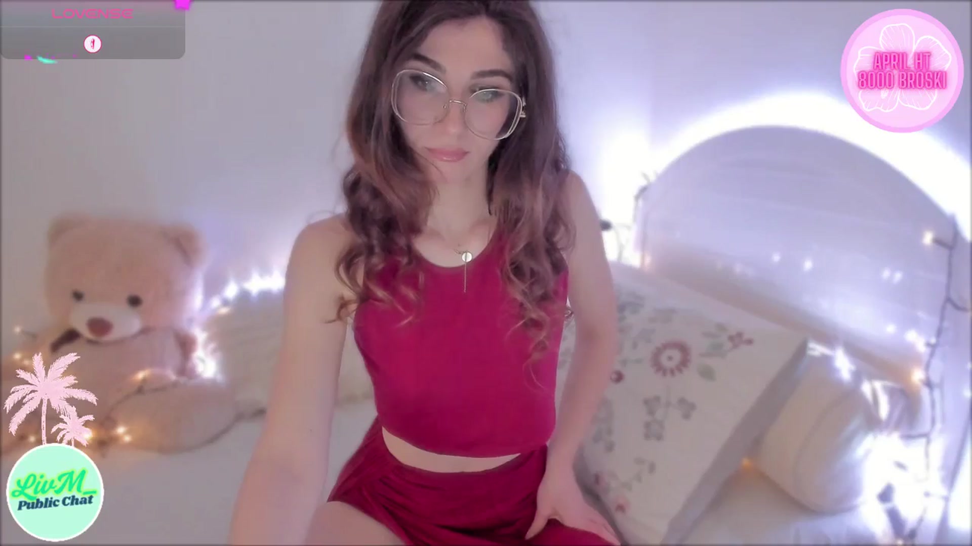 Gallery image thumbnail from LivM_'s myfreecams stream on, 04/06/2025, 09:16 image 3 of 20
