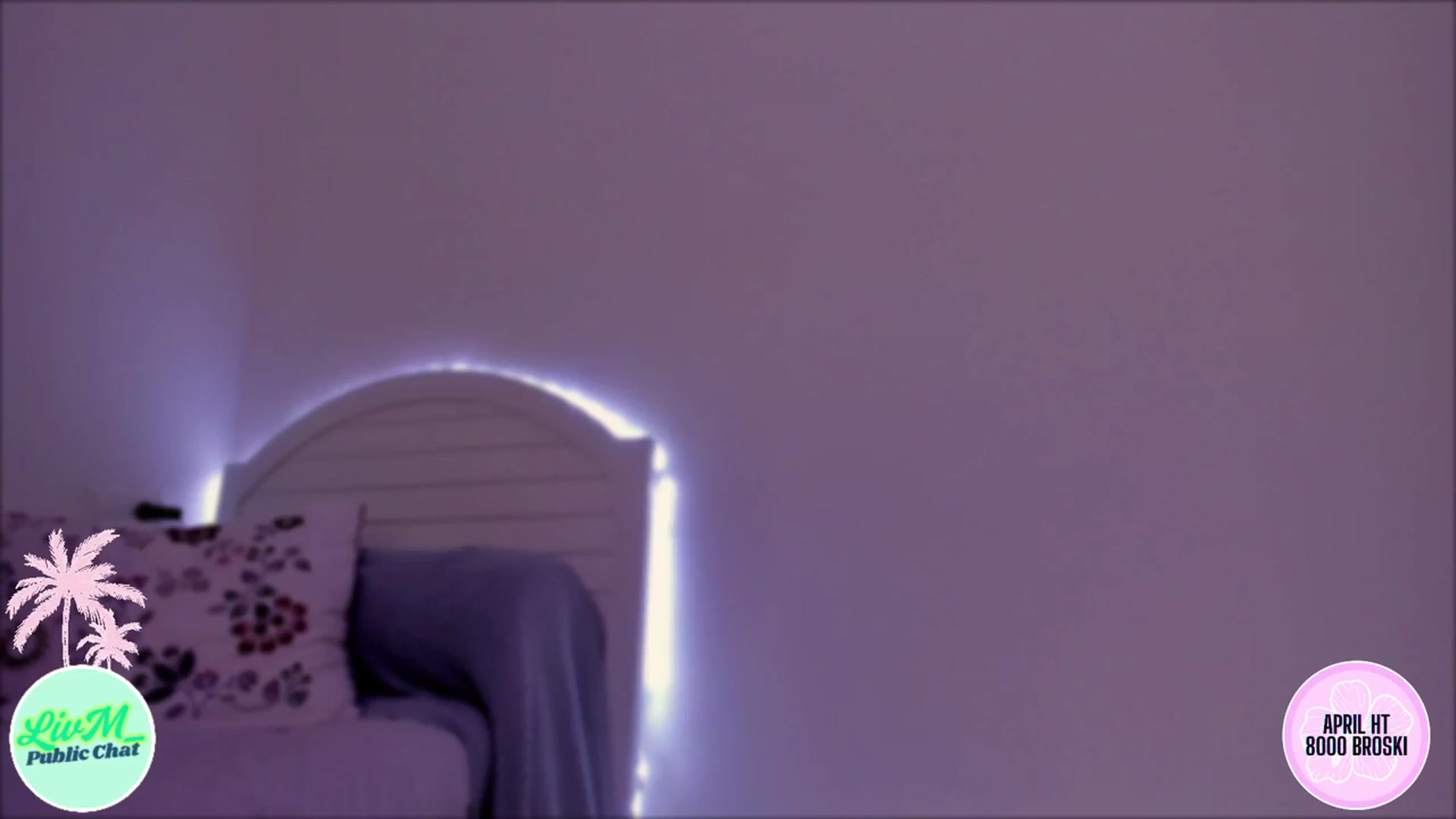 Gallery image thumbnail from LivM_'s myfreecams stream on, 04/10/2025, 09:23 image 10 of 20