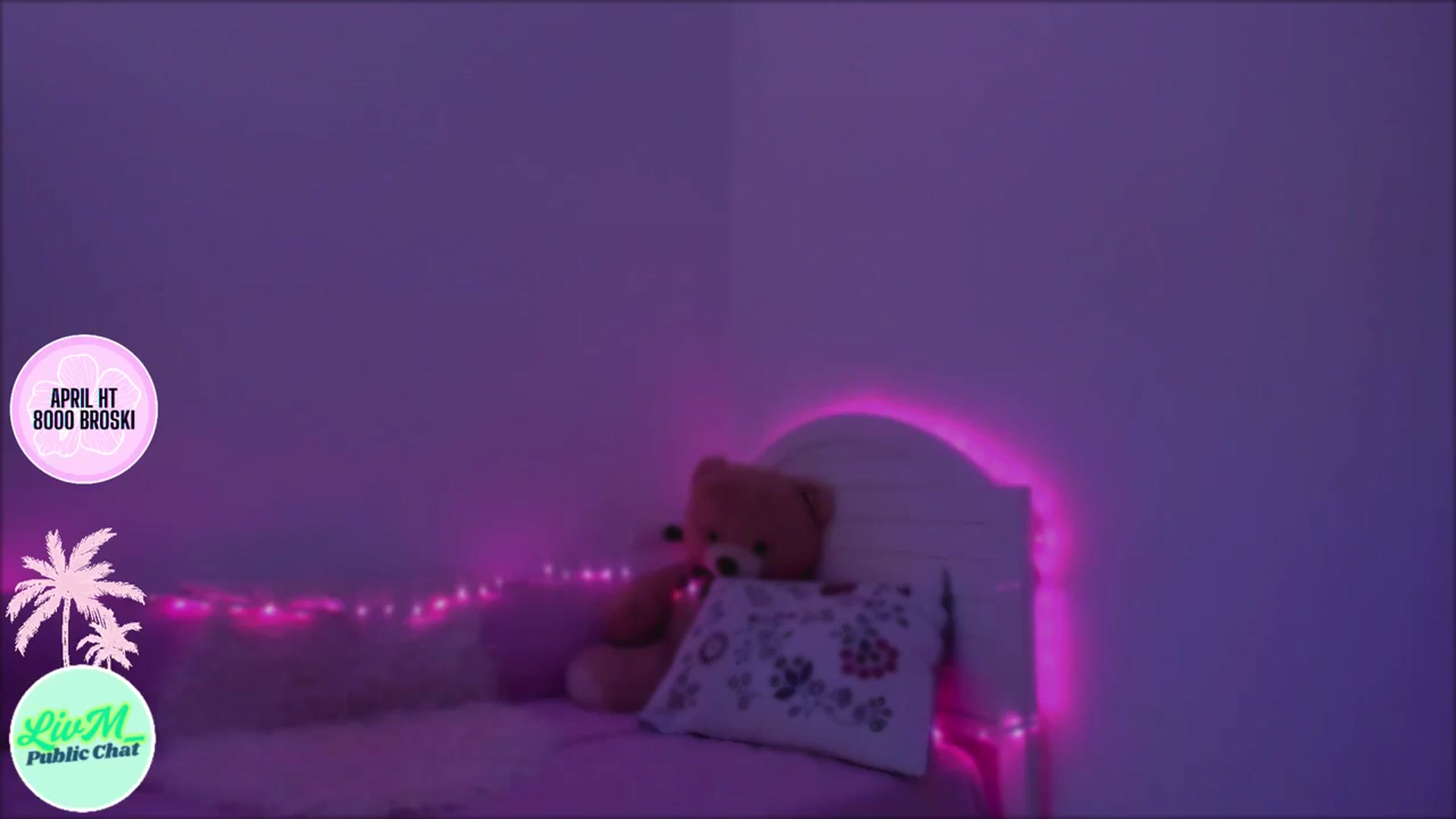 Gallery image thumbnail from LivM_'s myfreecams stream on, 04/23/2025, 08:27 image 9 of 20