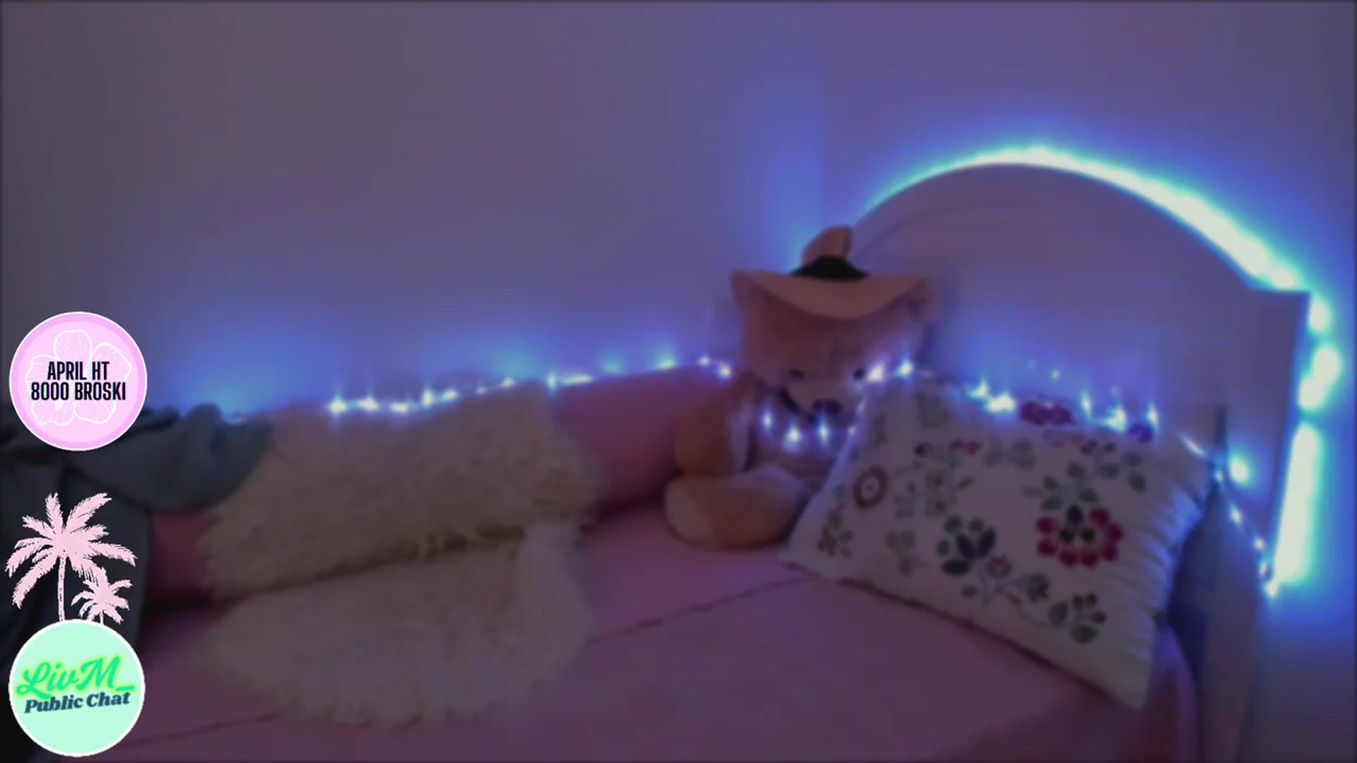 Gallery image thumbnail from LivM_'s myfreecams stream on, 04/25/2025, 08:51 image 13 of 20