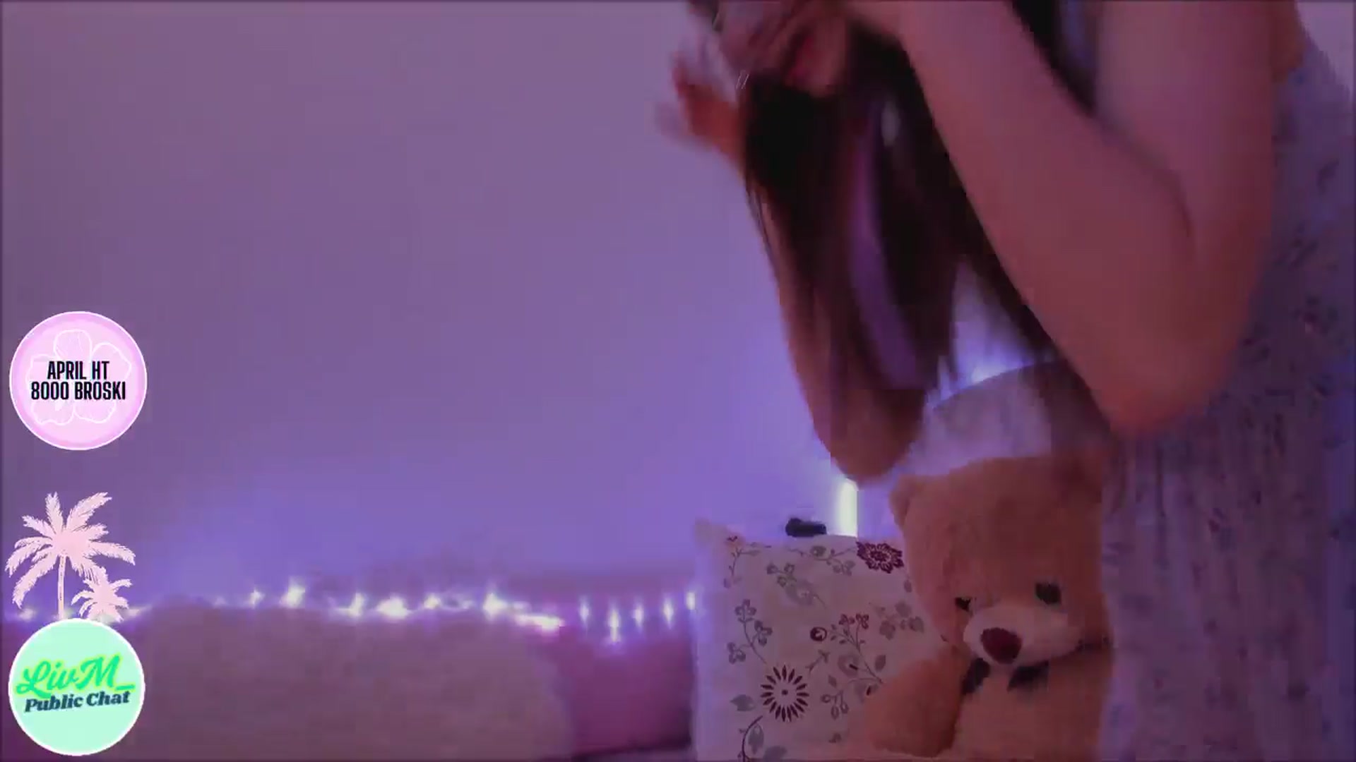 Gallery image thumbnail from LivM_'s myfreecams stream on, 04/29/2025, 08:29 image 2 of 20