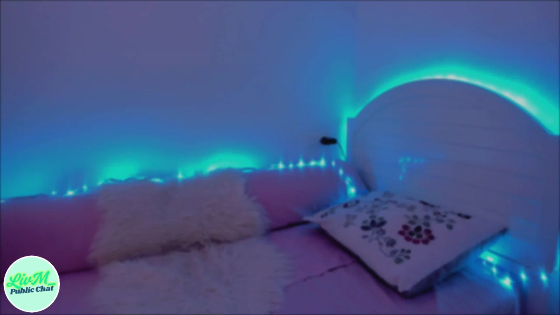 Gallery image thumbnail from LivM_'s myfreecams stream on, 05/08/2025, 08:24 image 14 of 20
