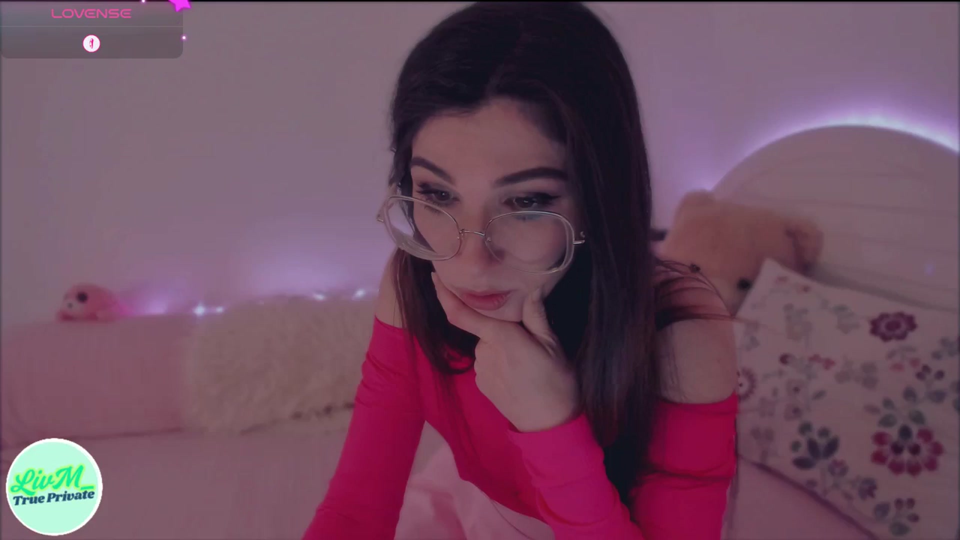 Gallery image thumbnail from LivM_'s myfreecams stream on, 05/11/2025, 08:48 image 8 of 20