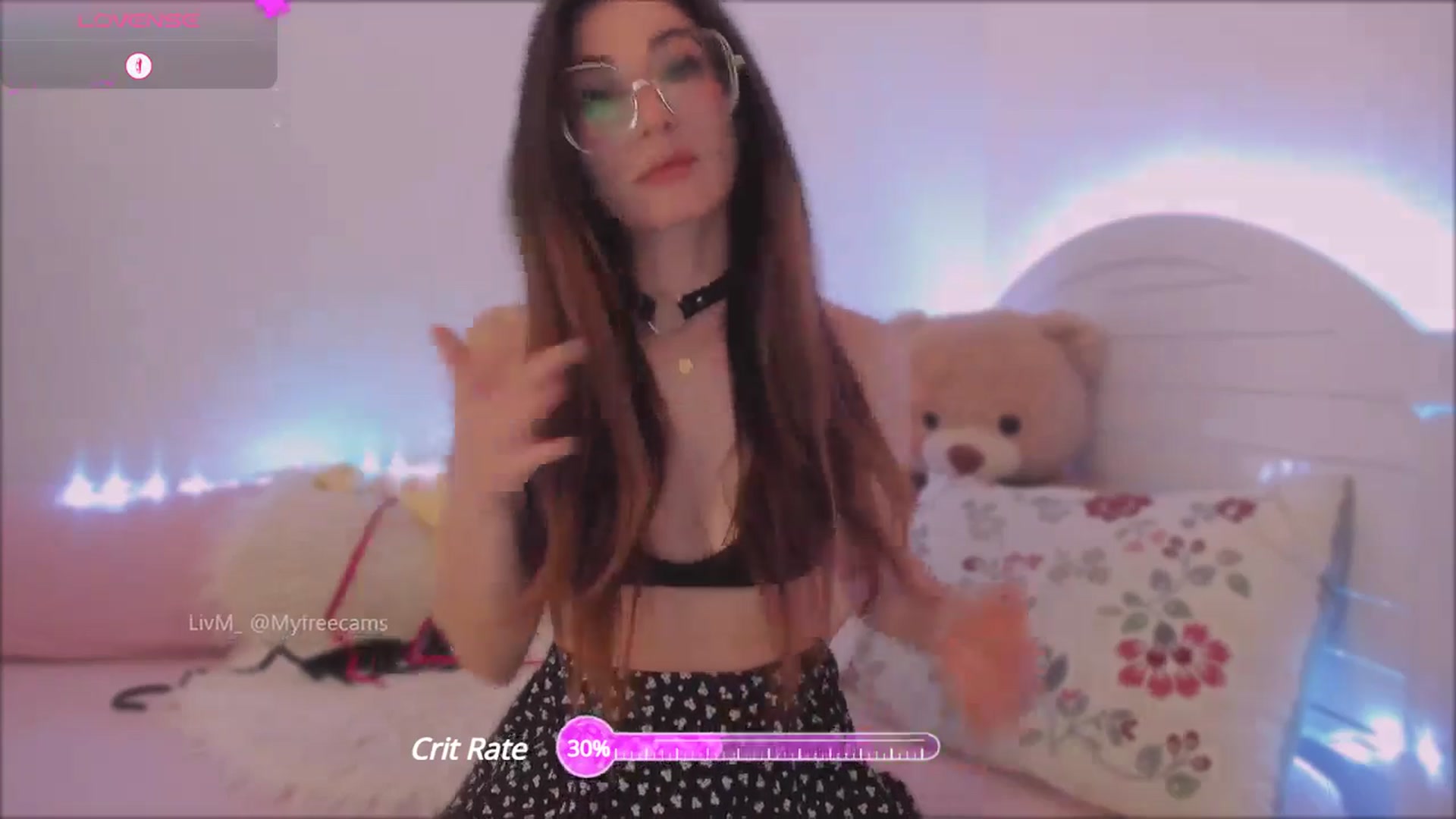 Gallery image thumbnail from LivM_'s myfreecams stream on, 05/17/2025, 08:44 image 18 of 20